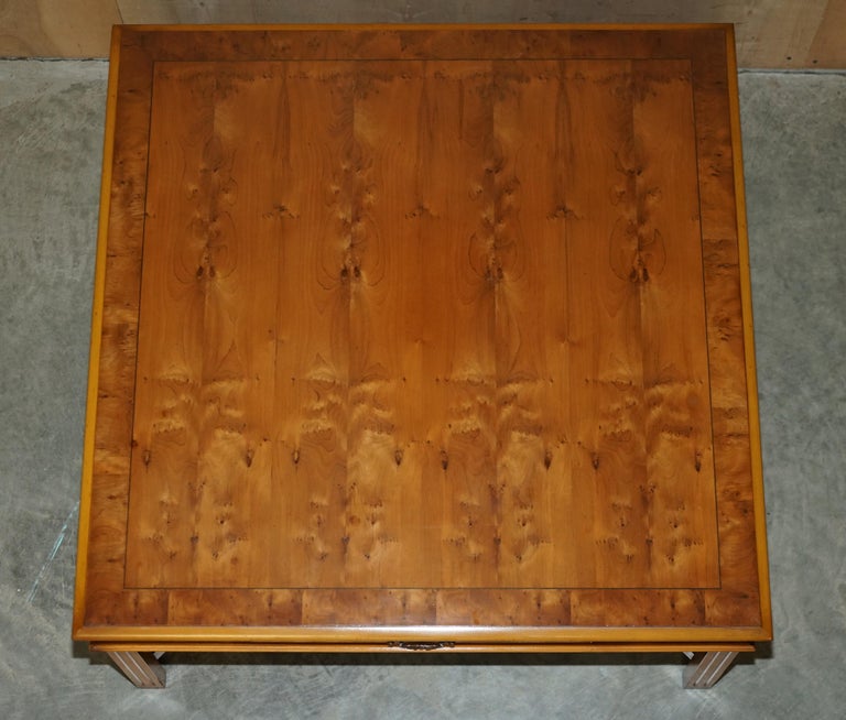 Lovely Burr Yew Wood Two Drawer Coffee Table with Thomas Chippendale Stretches For Sale 6