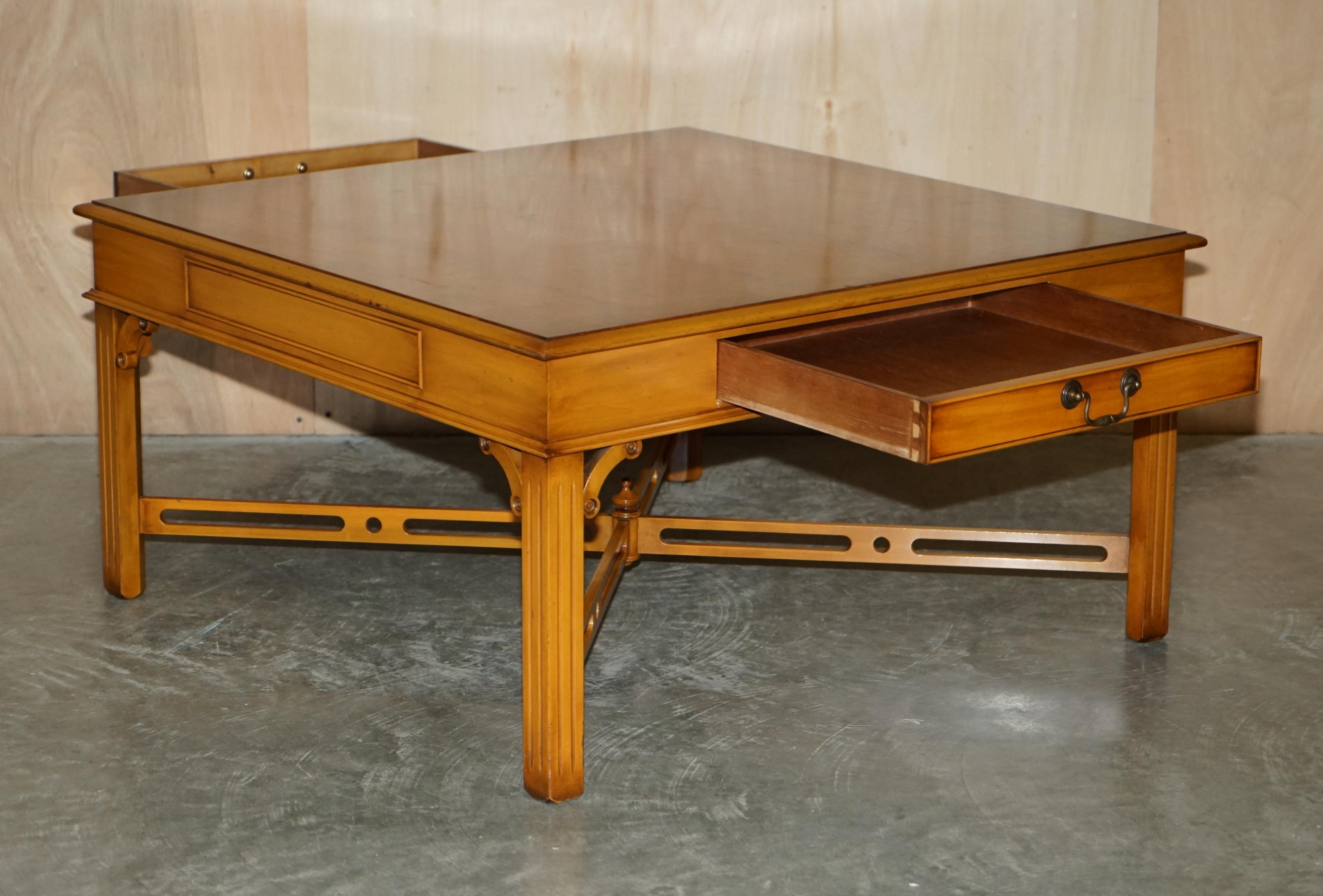 Lovely Burr Yew Wood Two Drawer Coffee Table with Thomas Chippendale Stretches For Sale 8