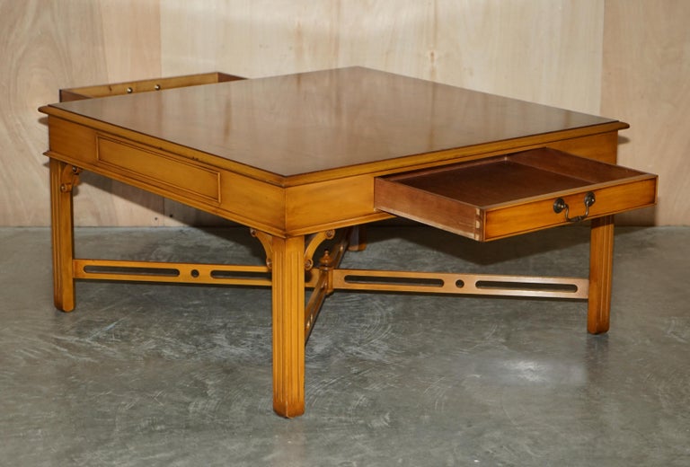 Lovely Burr Yew Wood Two Drawer Coffee Table with Thomas Chippendale Stretches For Sale 11