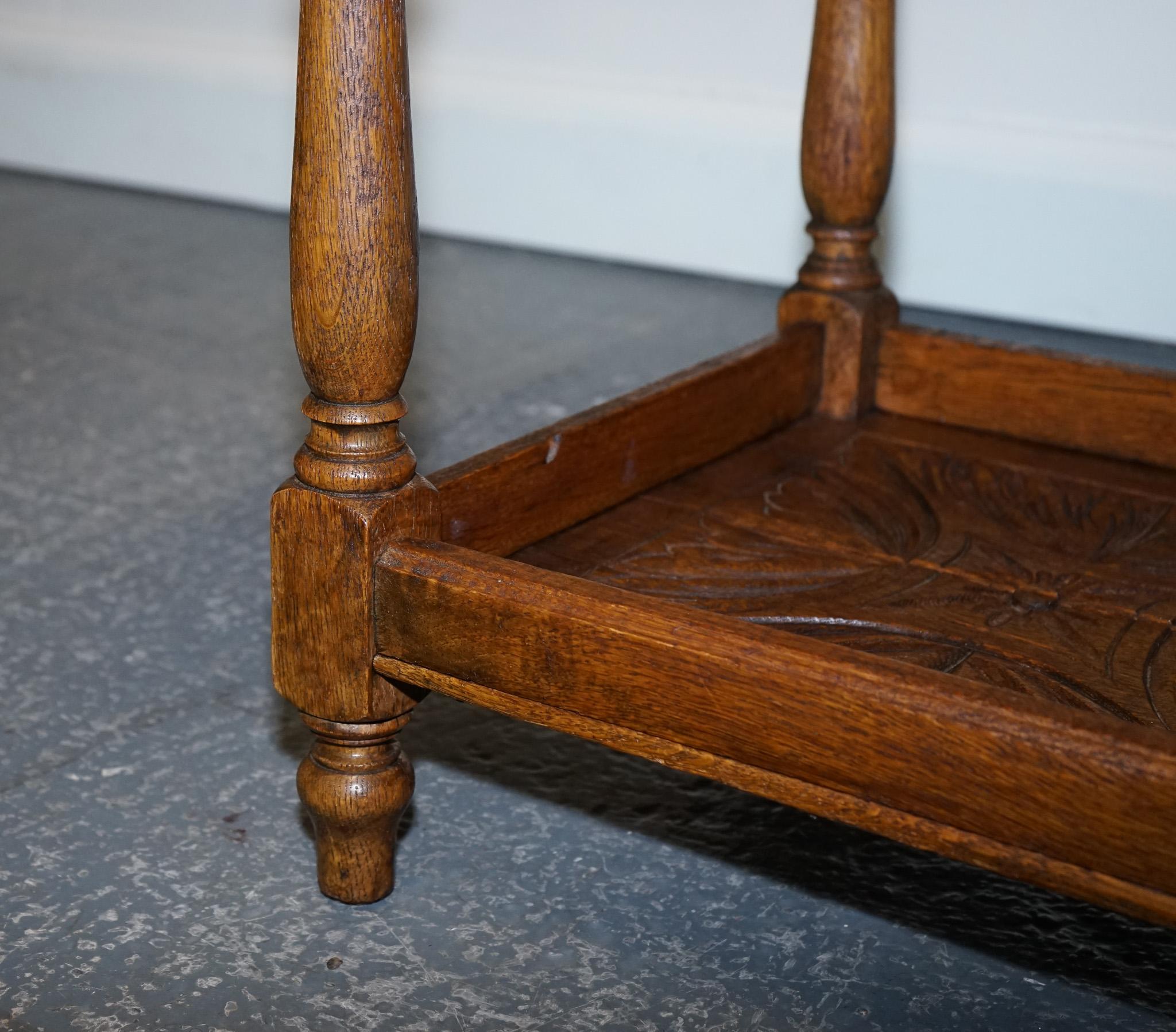 LOVELY CARVED GOTHIC OAK SiDE TABLE  For Sale 4
