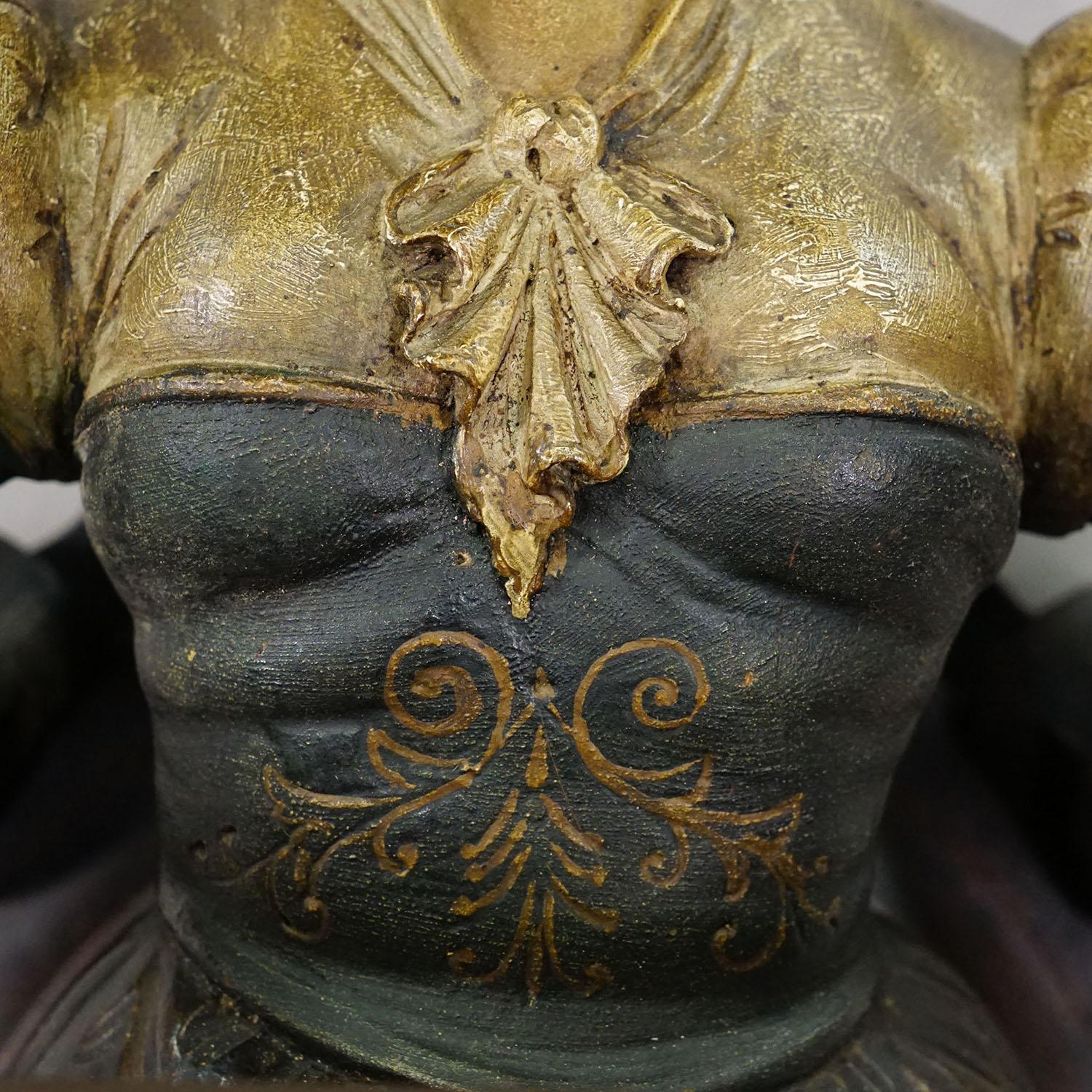 Charmant porte-serviette en bois sculpté ca. 1900 Bon état - En vente à Berghuelen, DE