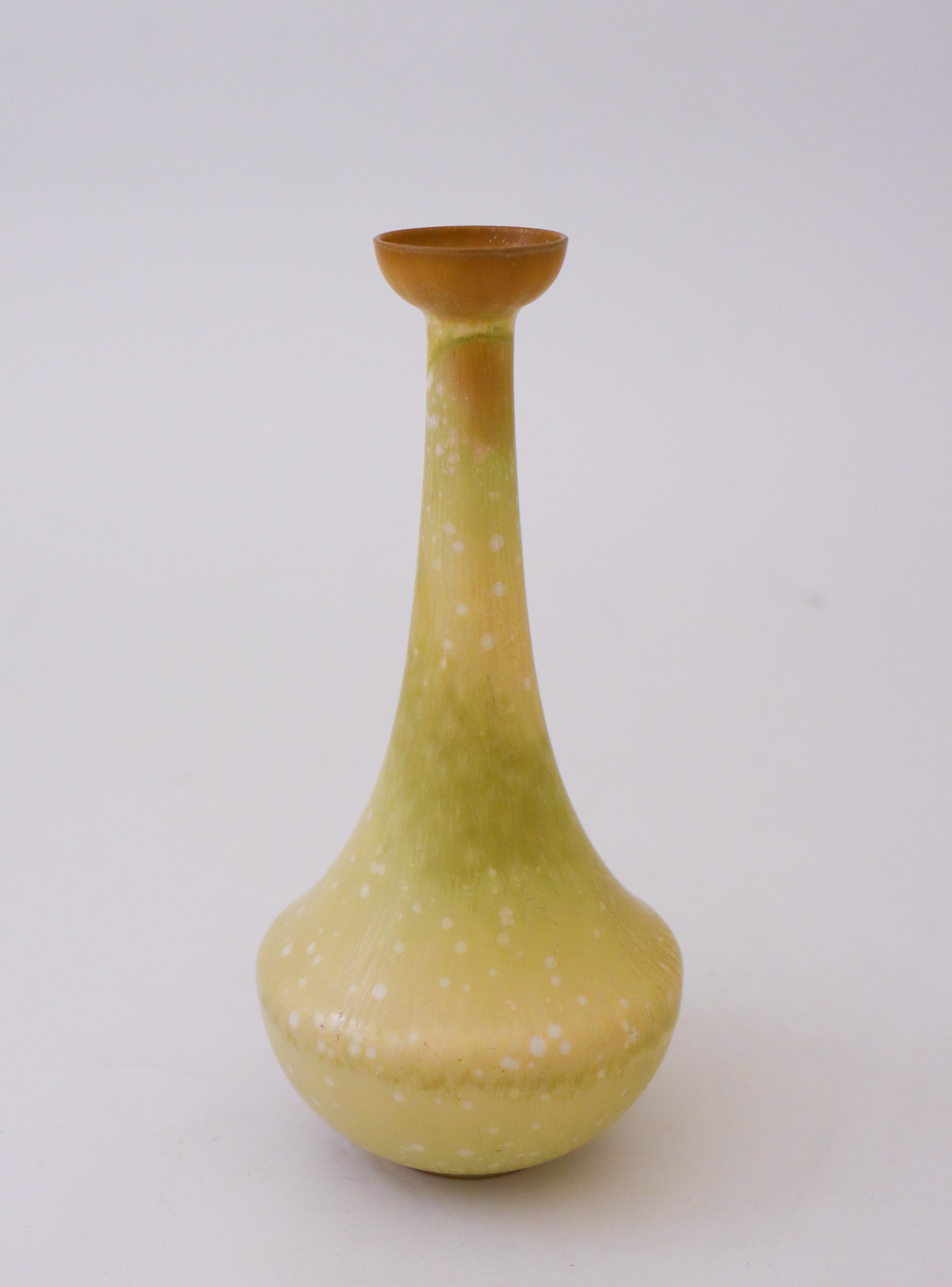 Ravissant vase en céramique, Gunnar Nylund, Rrstrand Excellent état - En vente à Stockholm, SE