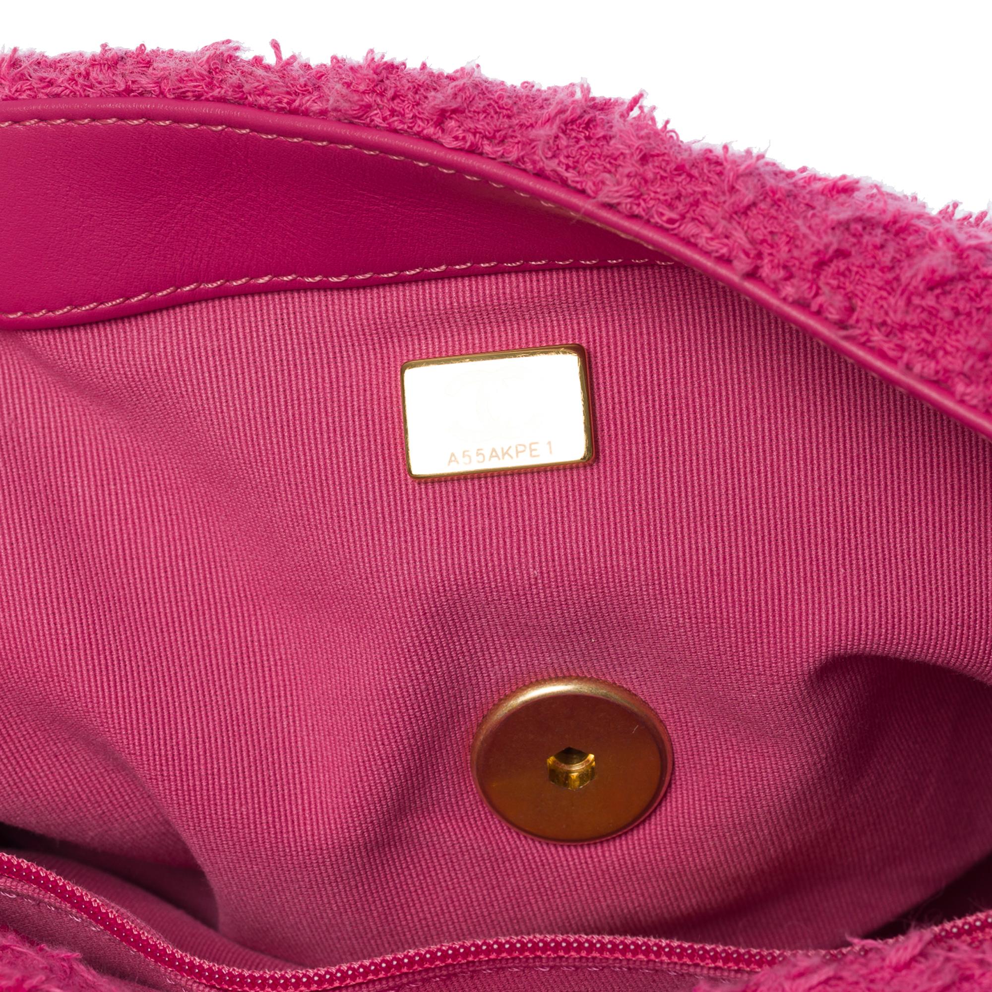 Ravissant sac à bandoulière Chanel 19 en toile de coton matelassée rose, or mat et SHW en vente 2