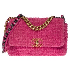 Precioso bolso Chanel 19 en lona de algodón acolchado rosa , oro mate y SHW