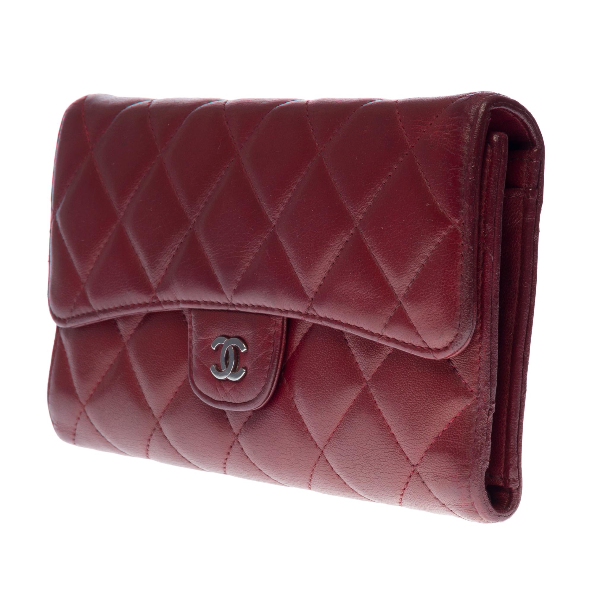 Brown Lovely Chanel Flap Wallet in Burgundy Quilted Lambskin leather, PHW For Sale