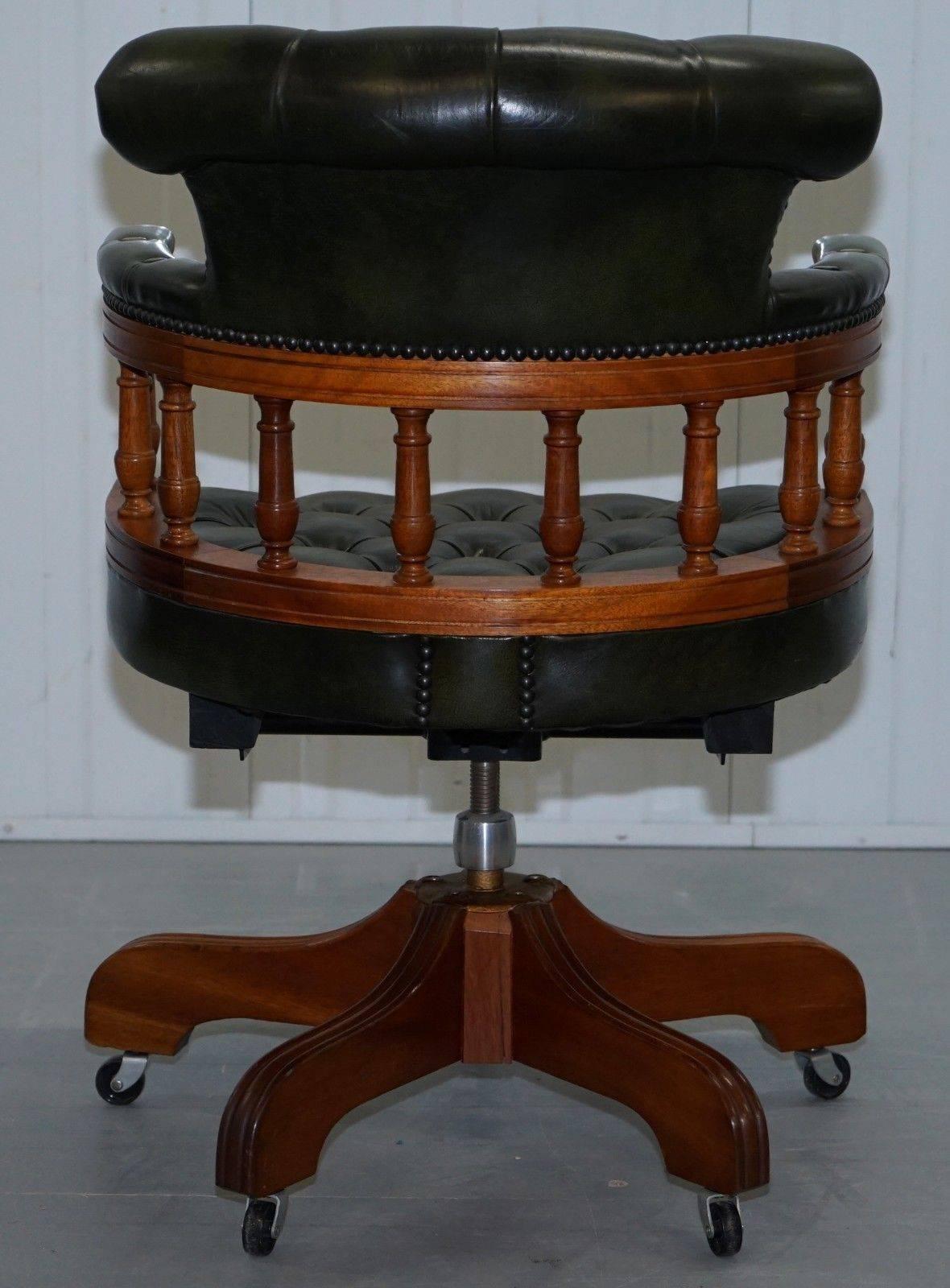 Lovely Chesterfield Directors Green Leather Executive Captains Office Chair 2