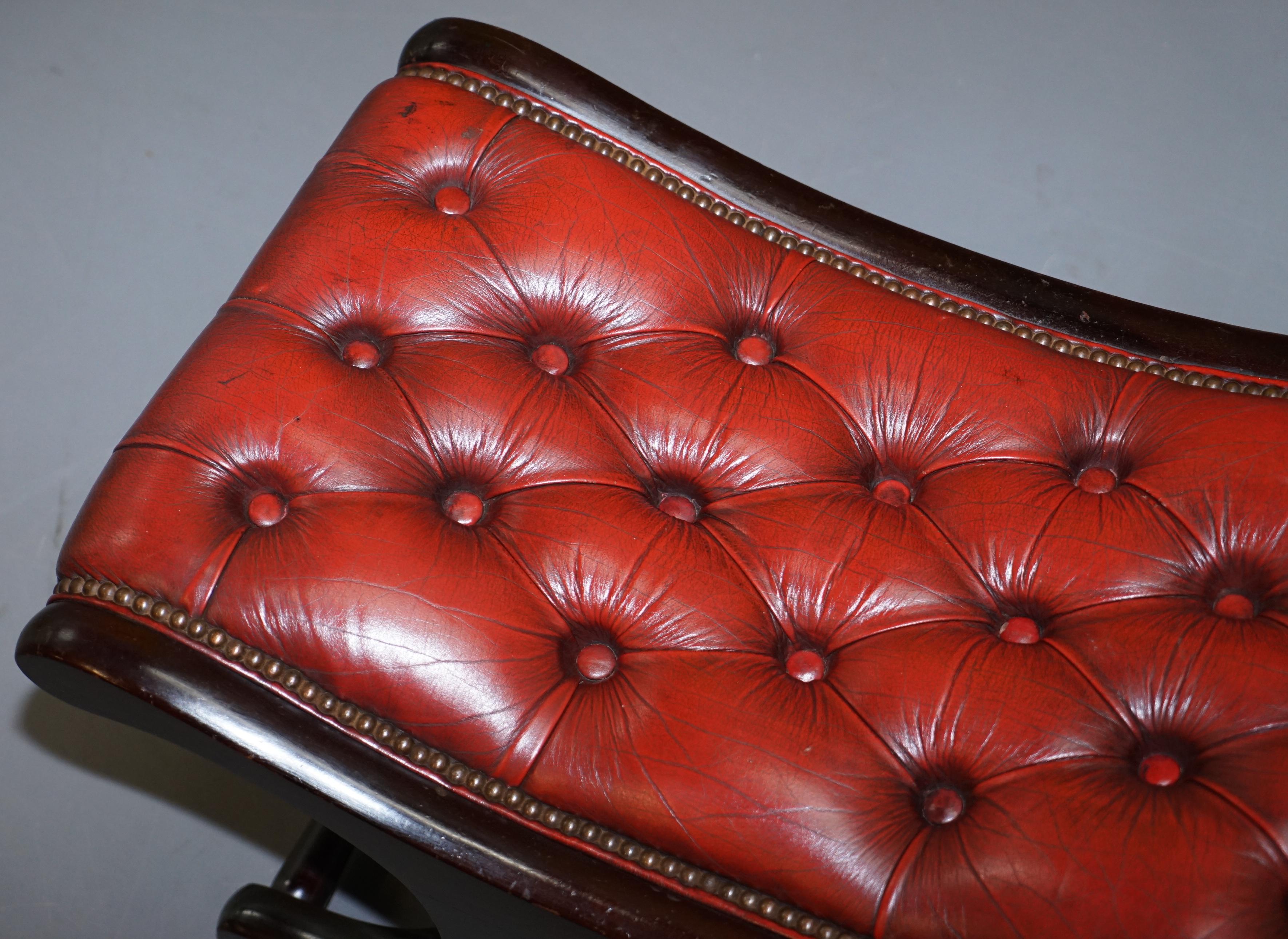 English Lovely Chesterfield Oxblood Leather & Mahogany Curved Footstool Footrest Stool