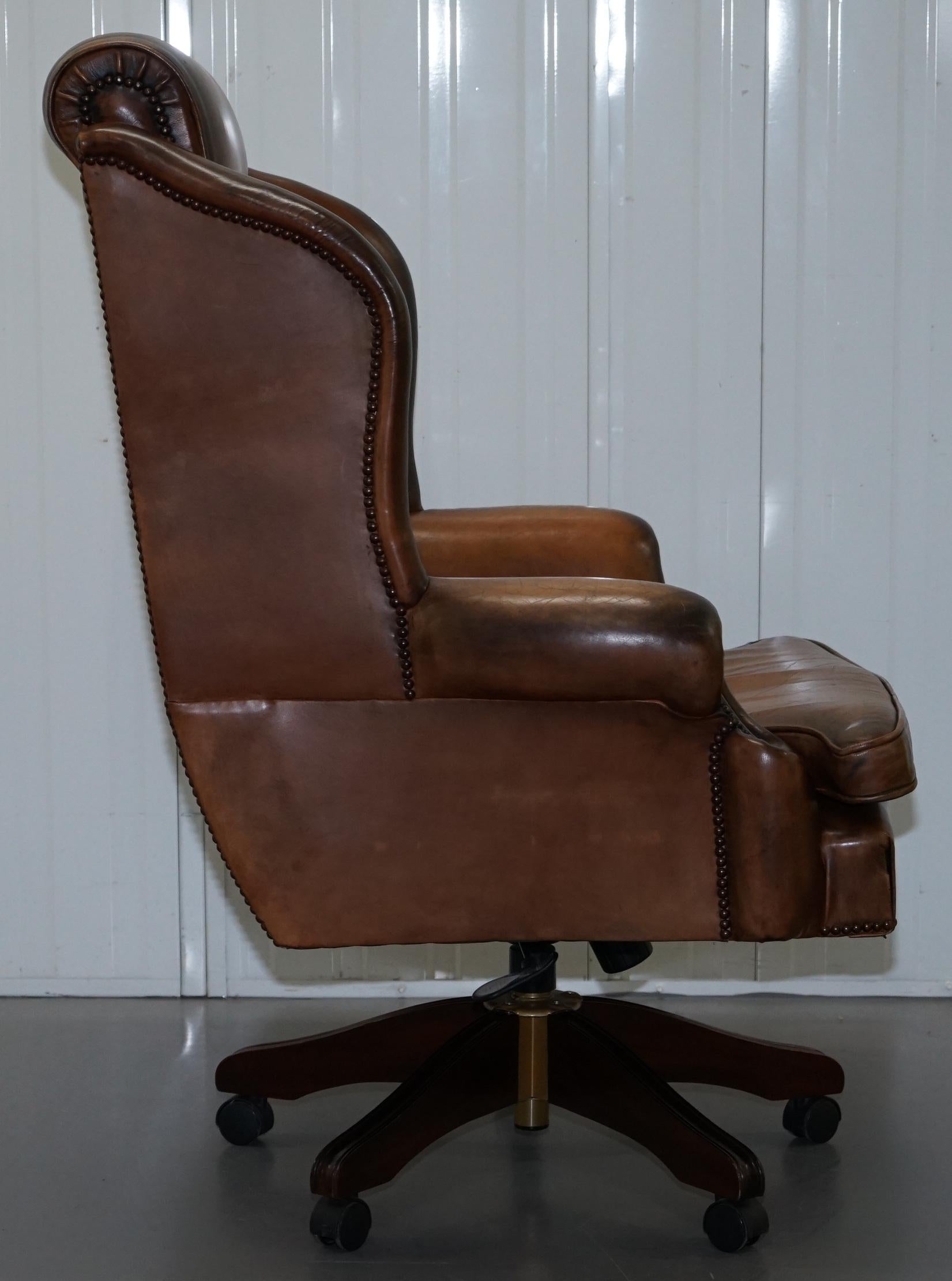 Lovely Chesterfield Presidents High Back Brown Leather Directors Captains Chair 3