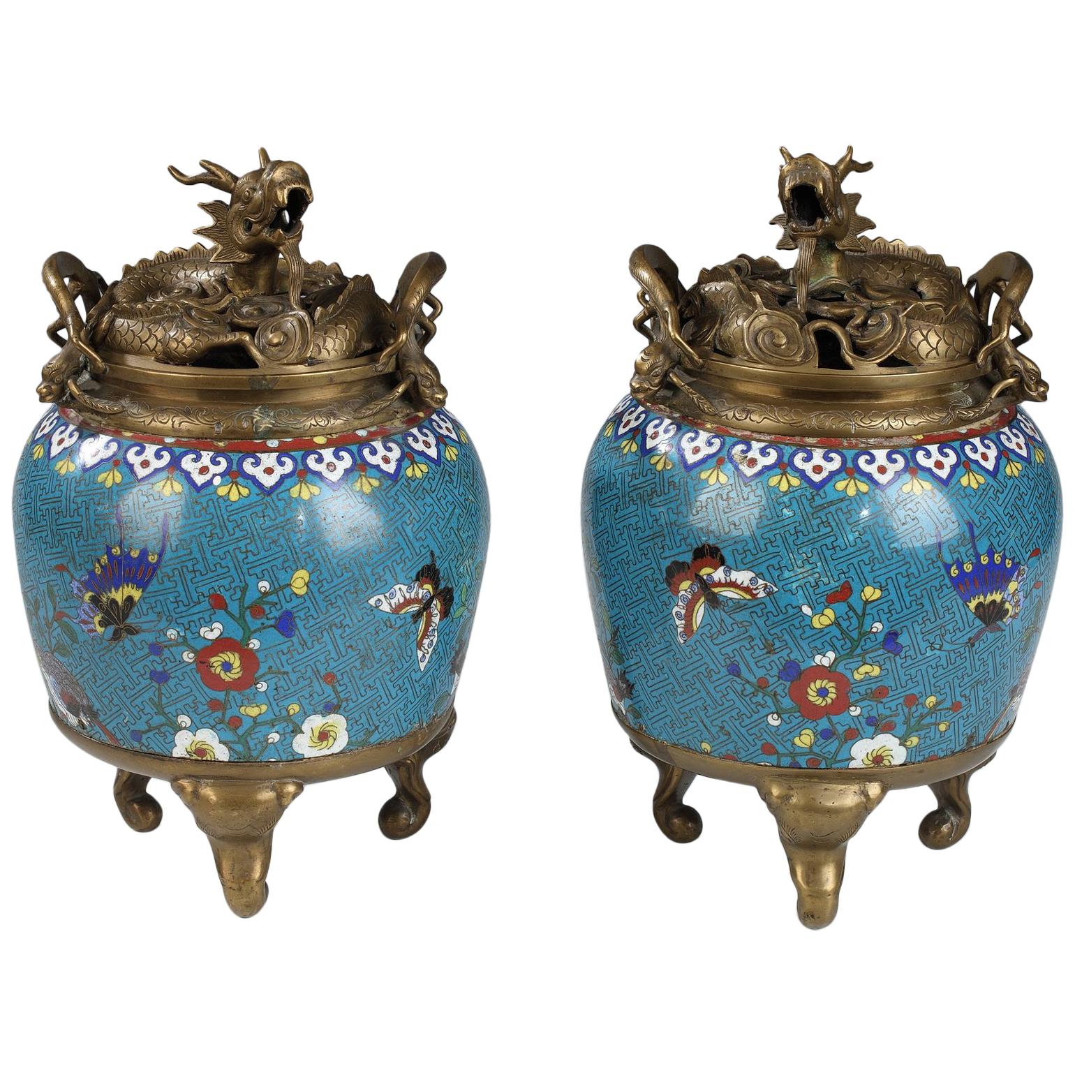 Lovely Chinese Cloisonné Enamel Pair of Jars, China, Early 19th Century For Sale