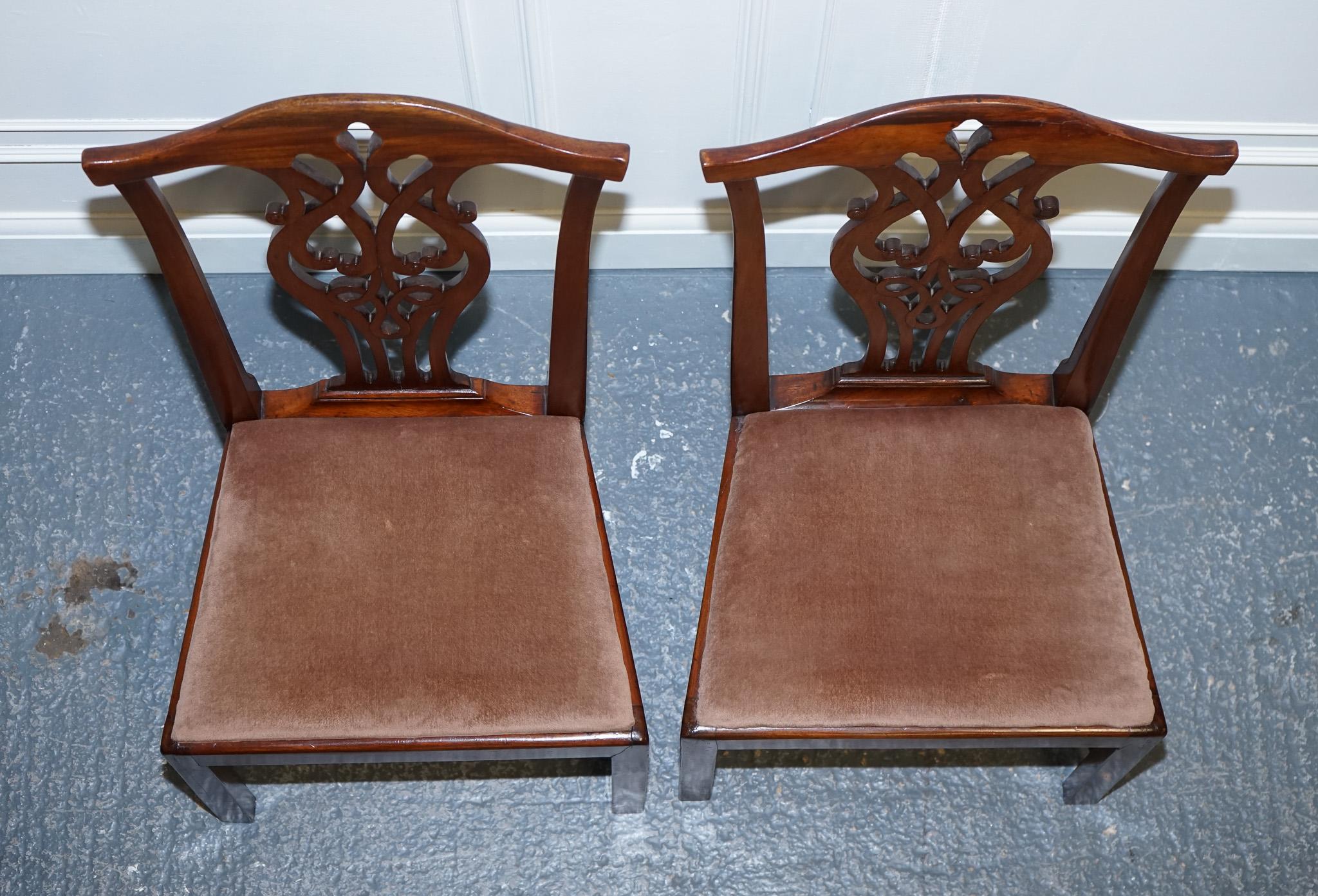 Grazioso set di 6 sedie da pranzo in stile Chippendale con telaio H. H. in vendita 6