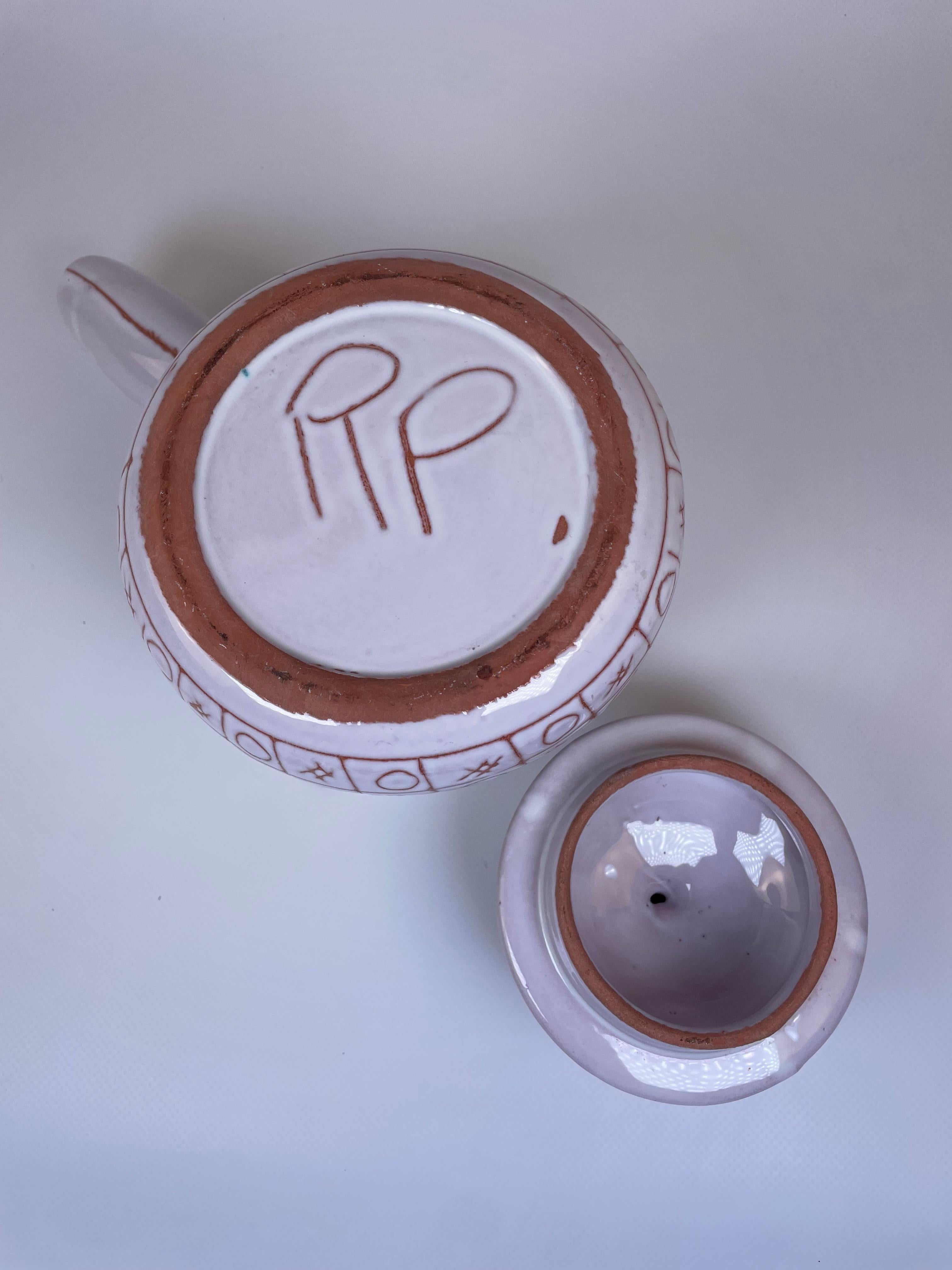 Jolie Chocolatière en céramique émaillée blanche de Robert Picault en vente 7