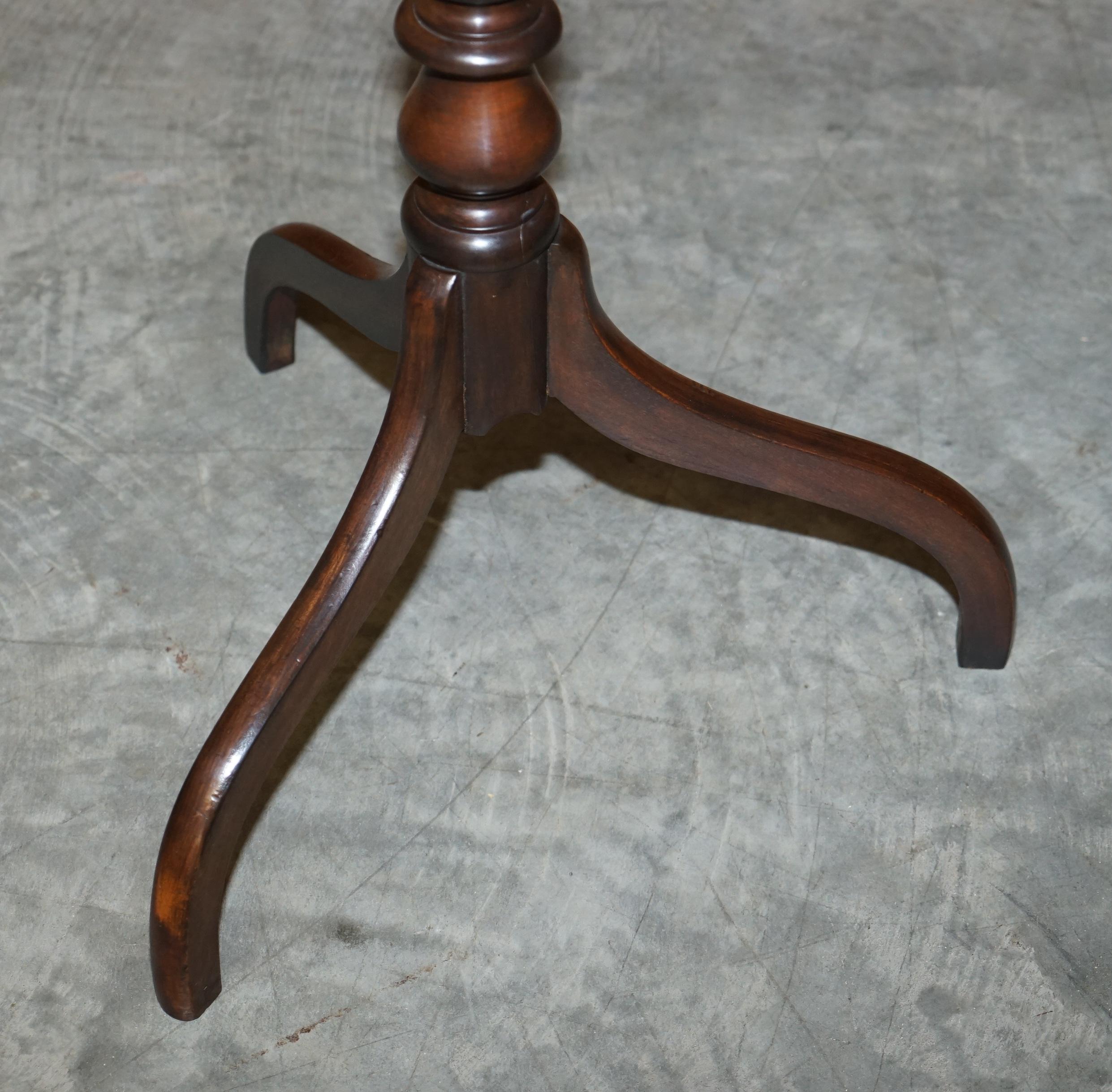 Mid-19th Century Lovely Circa 1840-1860 English Hardwood Tilt Top Side Occasional Tripod Table For Sale