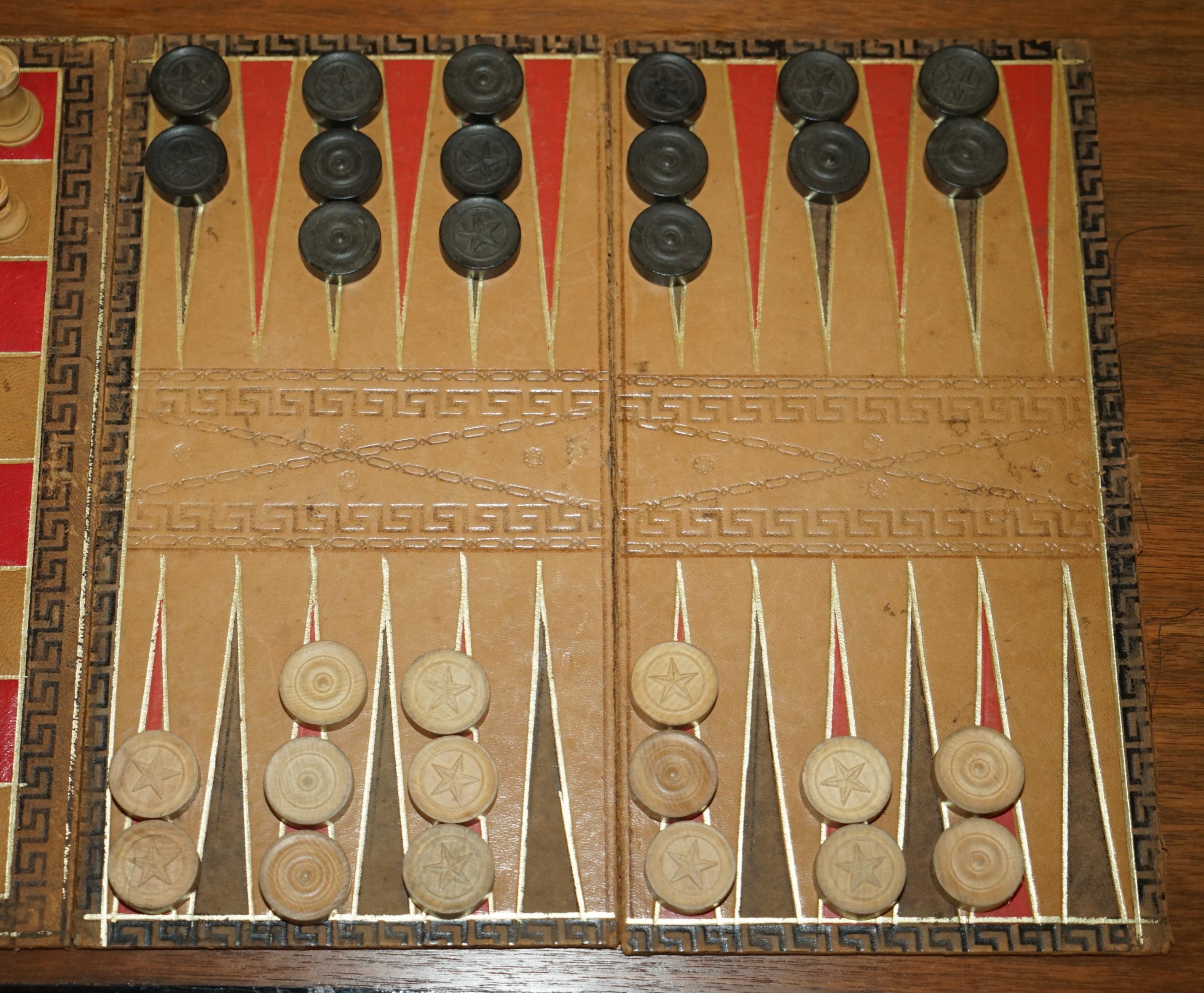 European Lovely circa 1880 Victorian Walnut Games Compendium Chess Horse Racing Dice For Sale