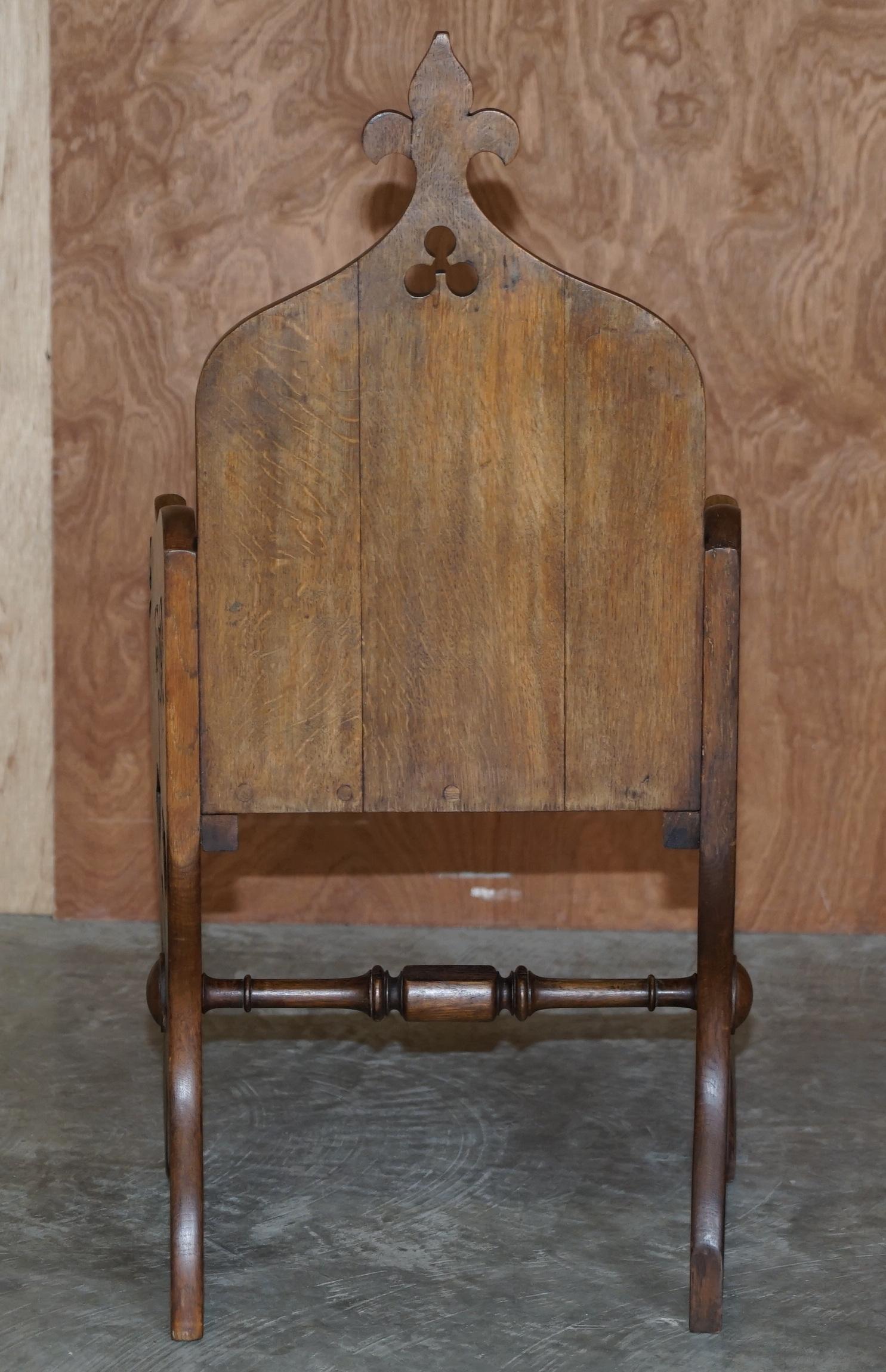 Lovely circa 1900 Antique English Oak Gothic Revival Steeple Back Armchair For Sale 7