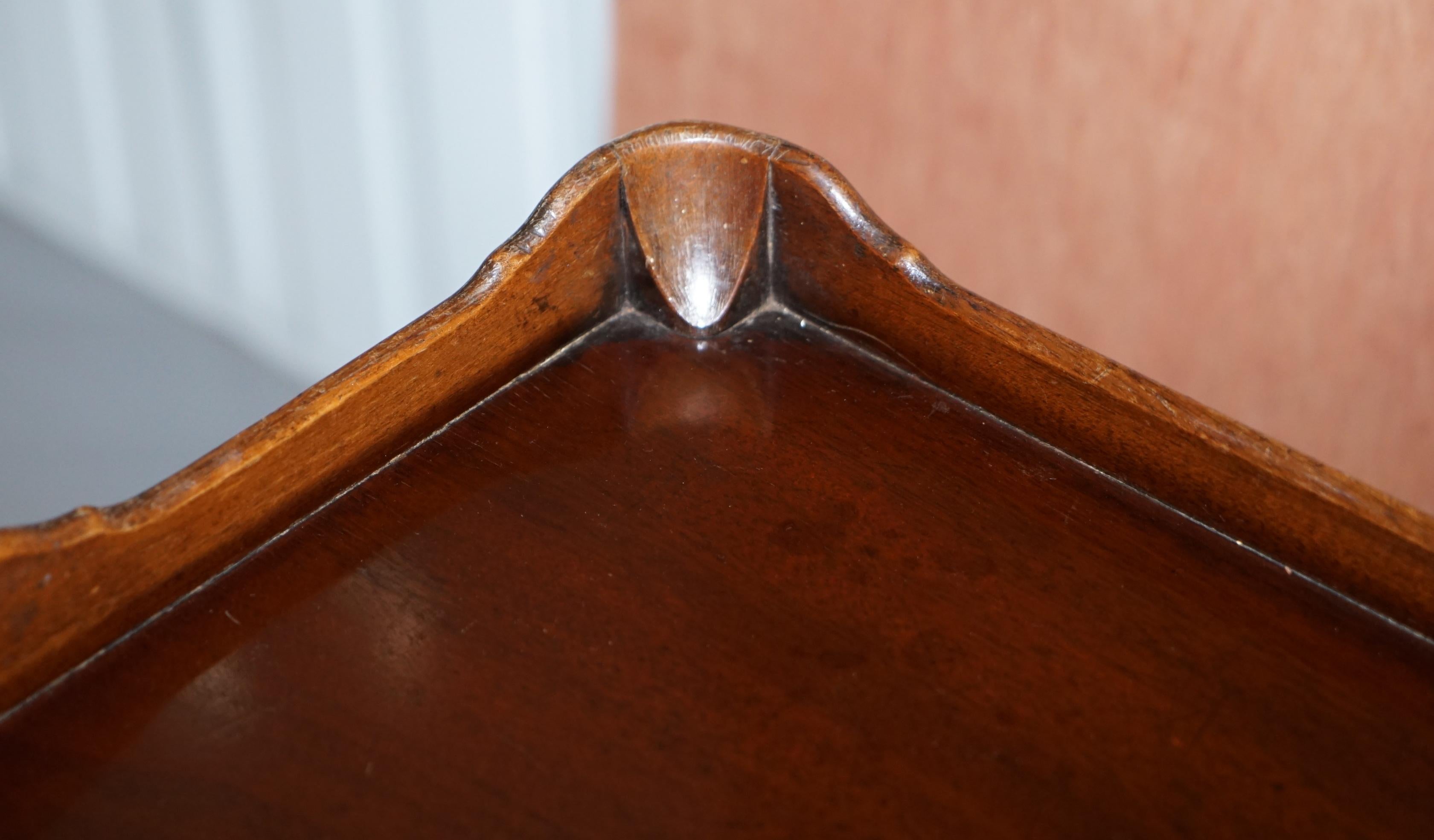 Lovely circa 1900 Walnut Tea Drinks Trolley Bronze Wheels Nice Decorative Piece 7