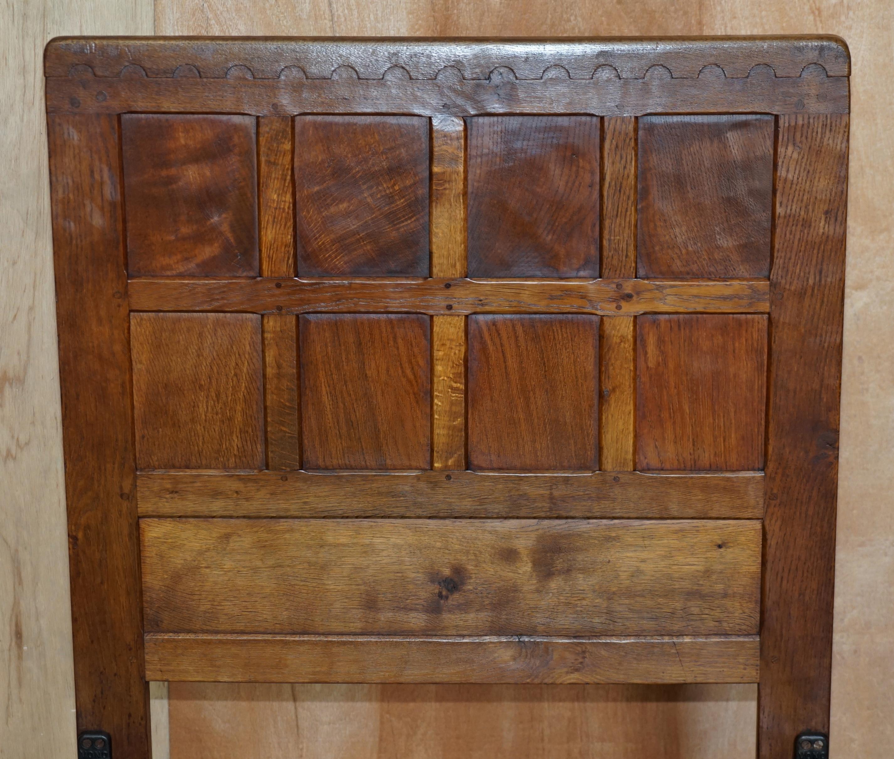 Lovely circa 1930's Robert Mouseman Thompson Burr Oak Single Bed Frame Bedstead 2