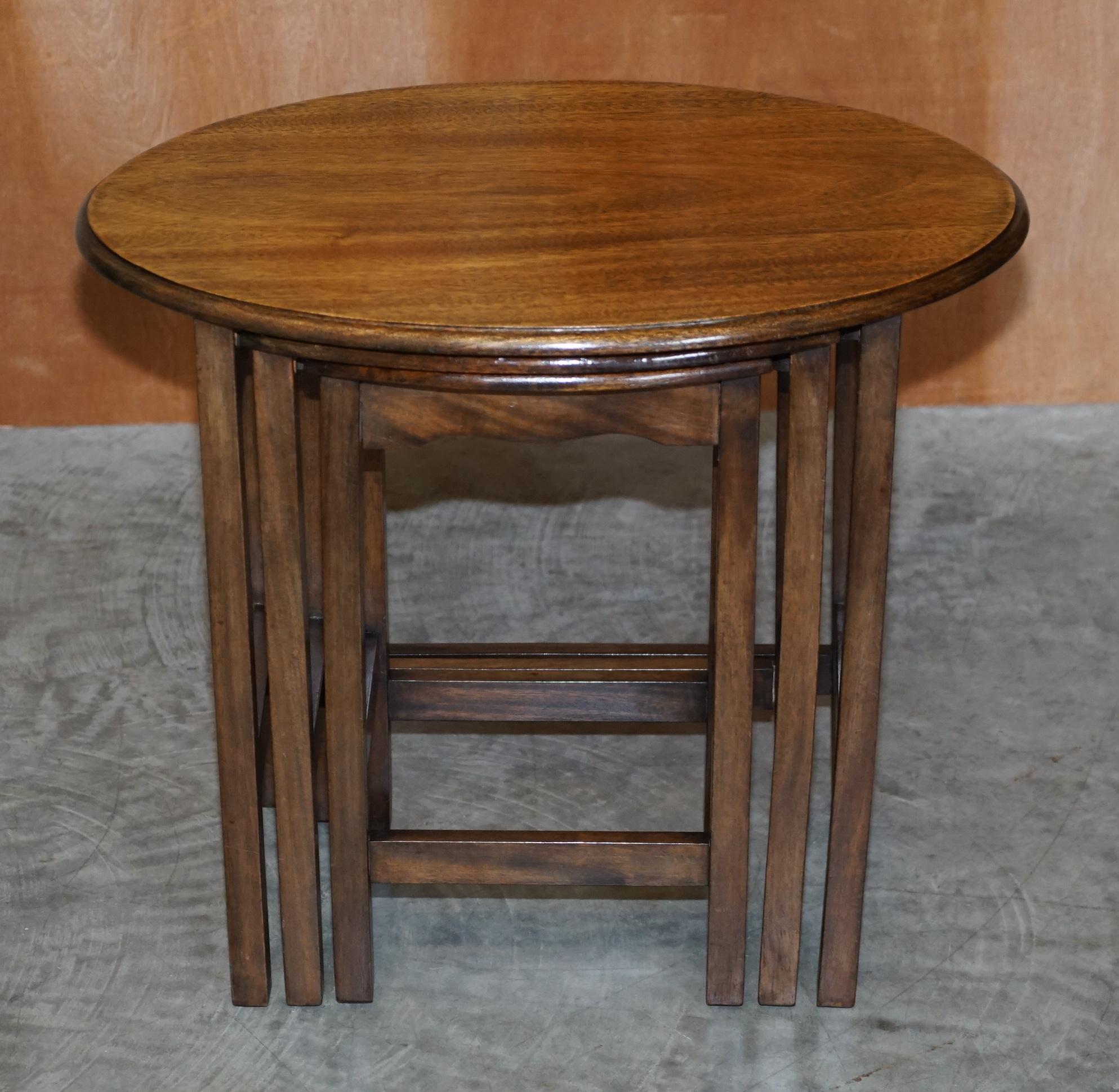 Art Deco Lovely circa 1940's English Hardwood Nest of Three Side End Lamp Wine Tables For Sale