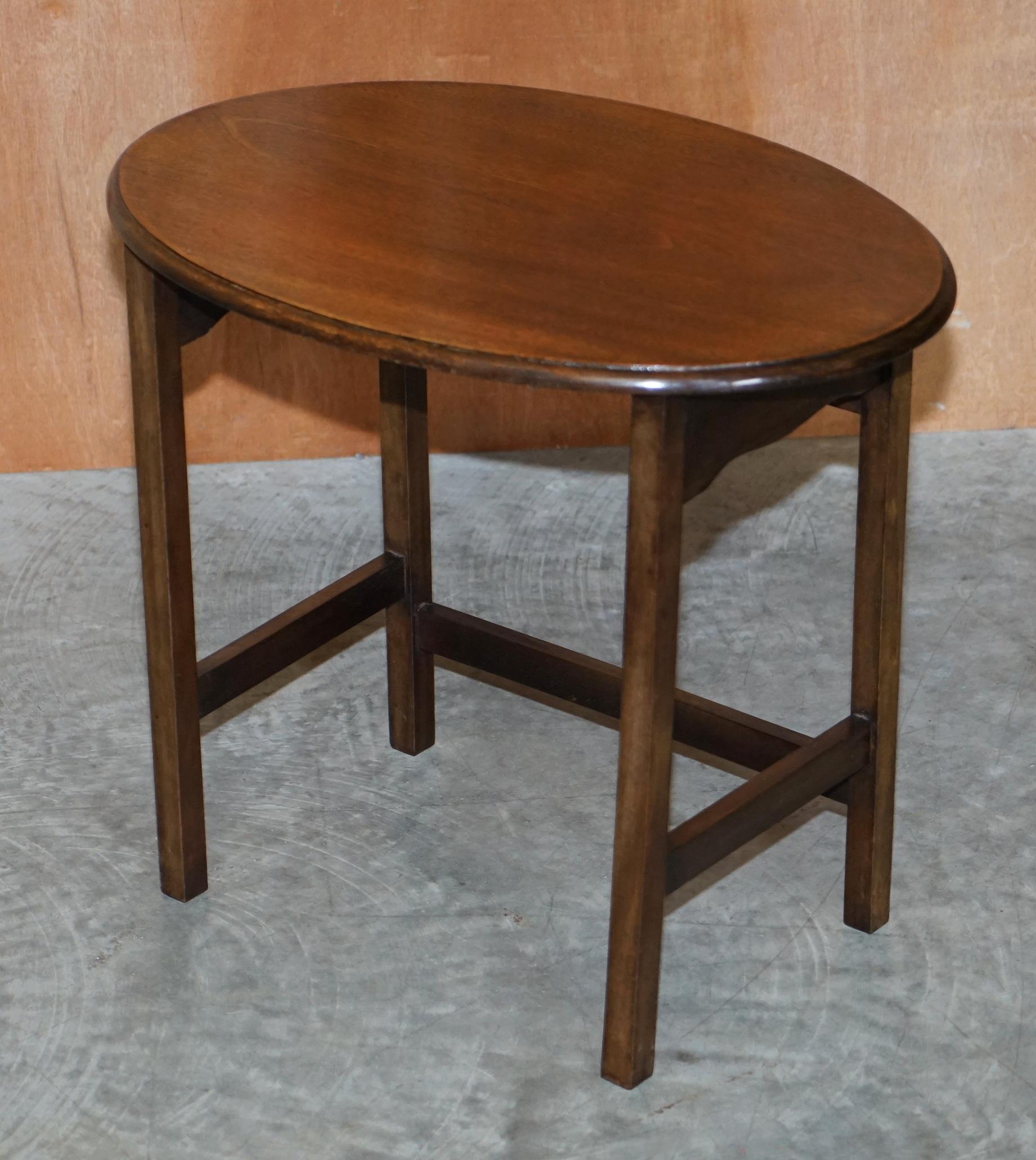 Hand-Crafted Lovely circa 1940's English Hardwood Nest of Three Side End Lamp Wine Tables For Sale