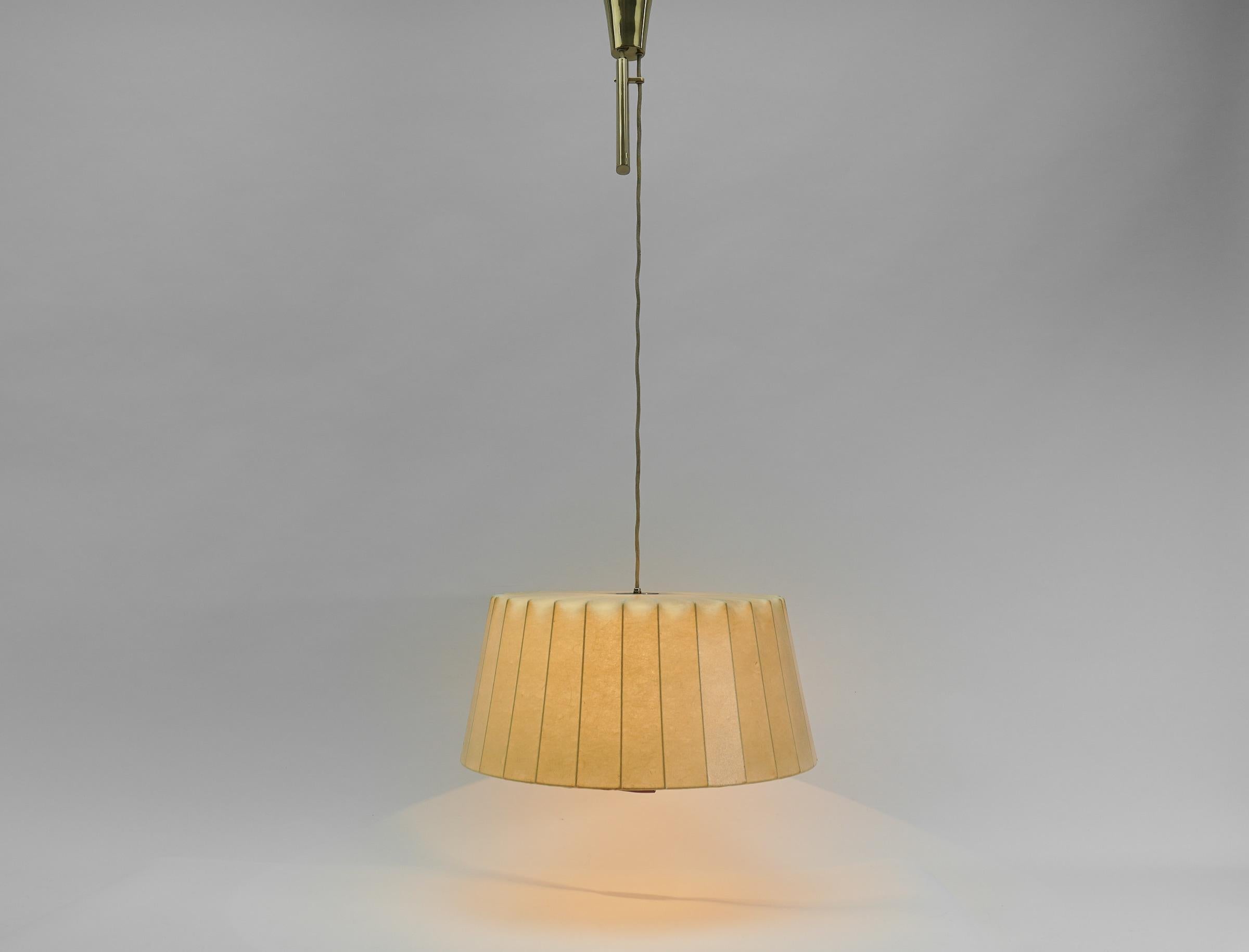 Mid-Century Modern Lovely Cocoon Counterweight Hanging Lamp by Münchener Werkstätten, 1950s Germany For Sale