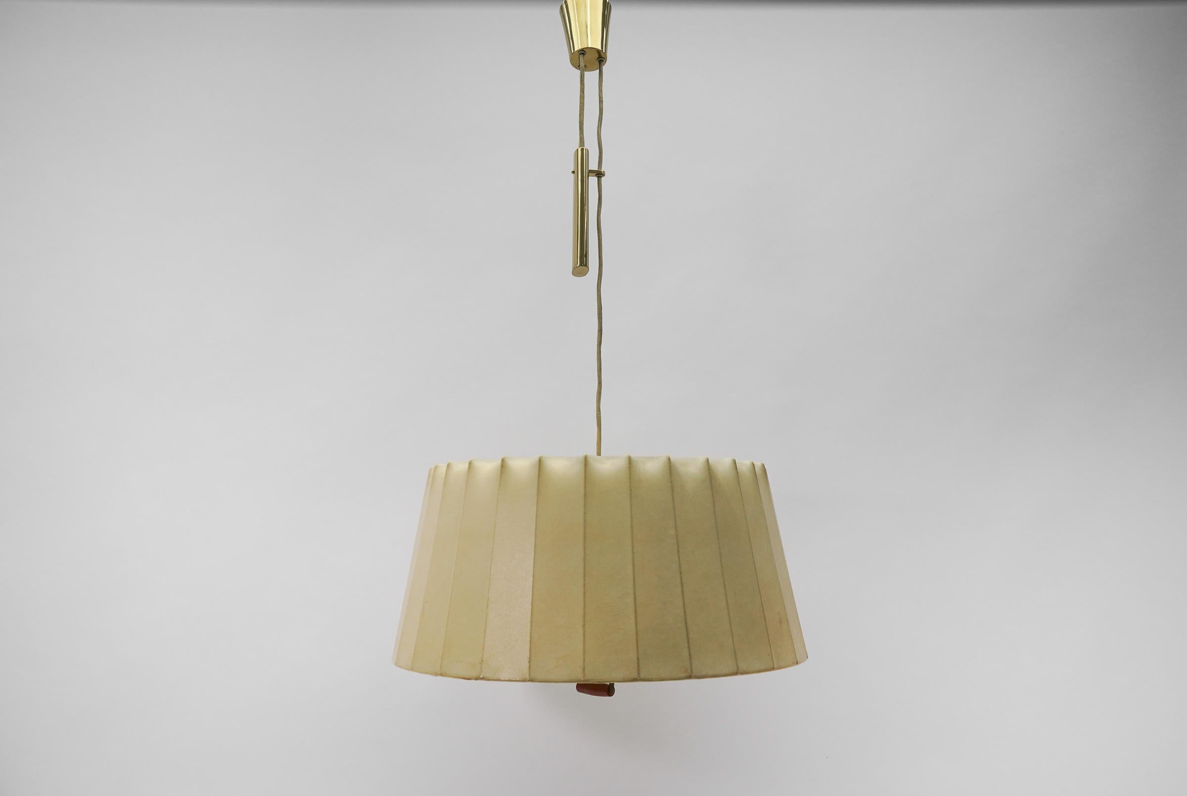 Lovely Cocoon Counterweight Hanging Lamp by Münchener Werkstätten, 1950s Germany For Sale 3