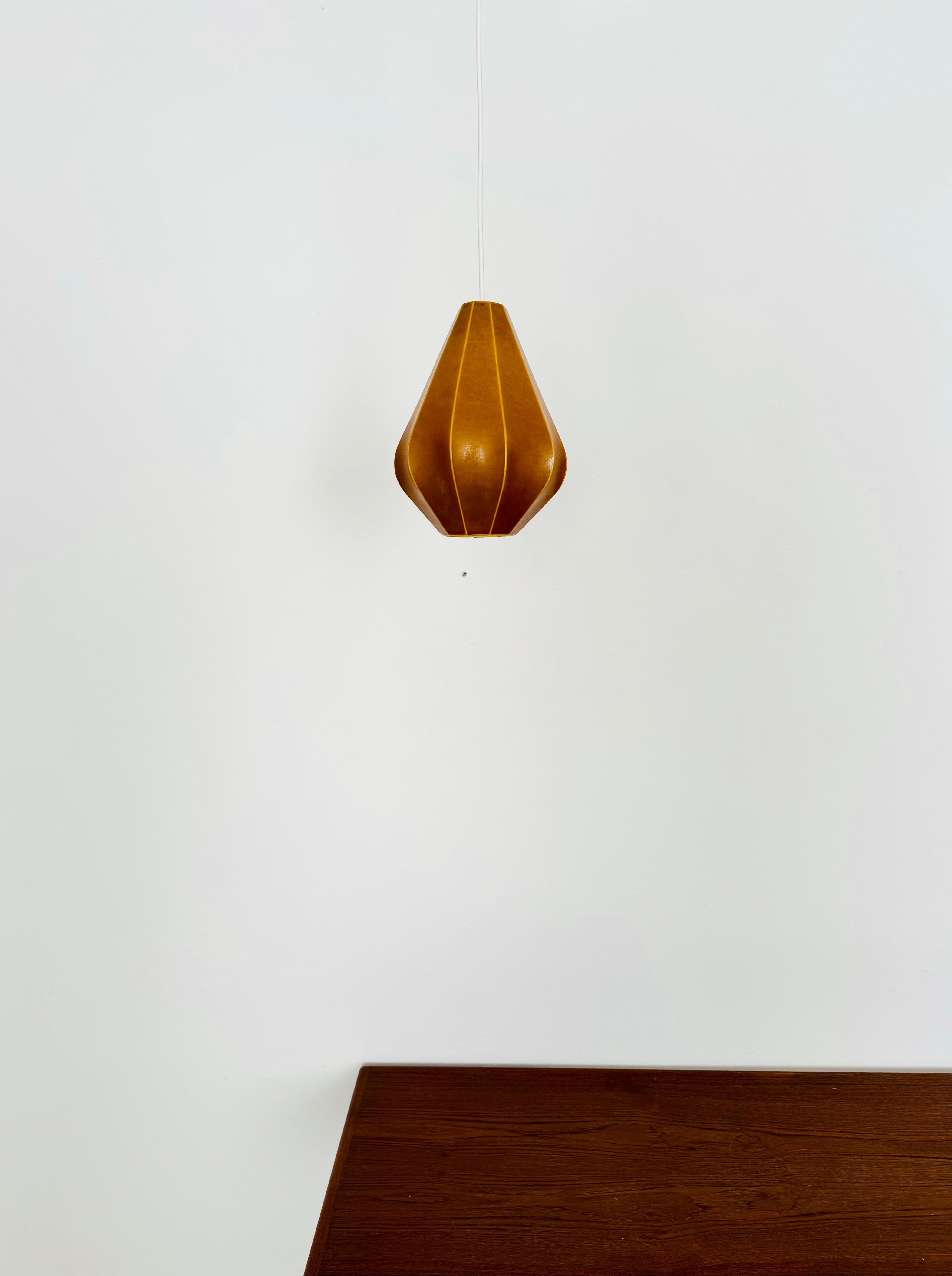 Lampada a sospensione Cocoon In condizioni buone a München, DE