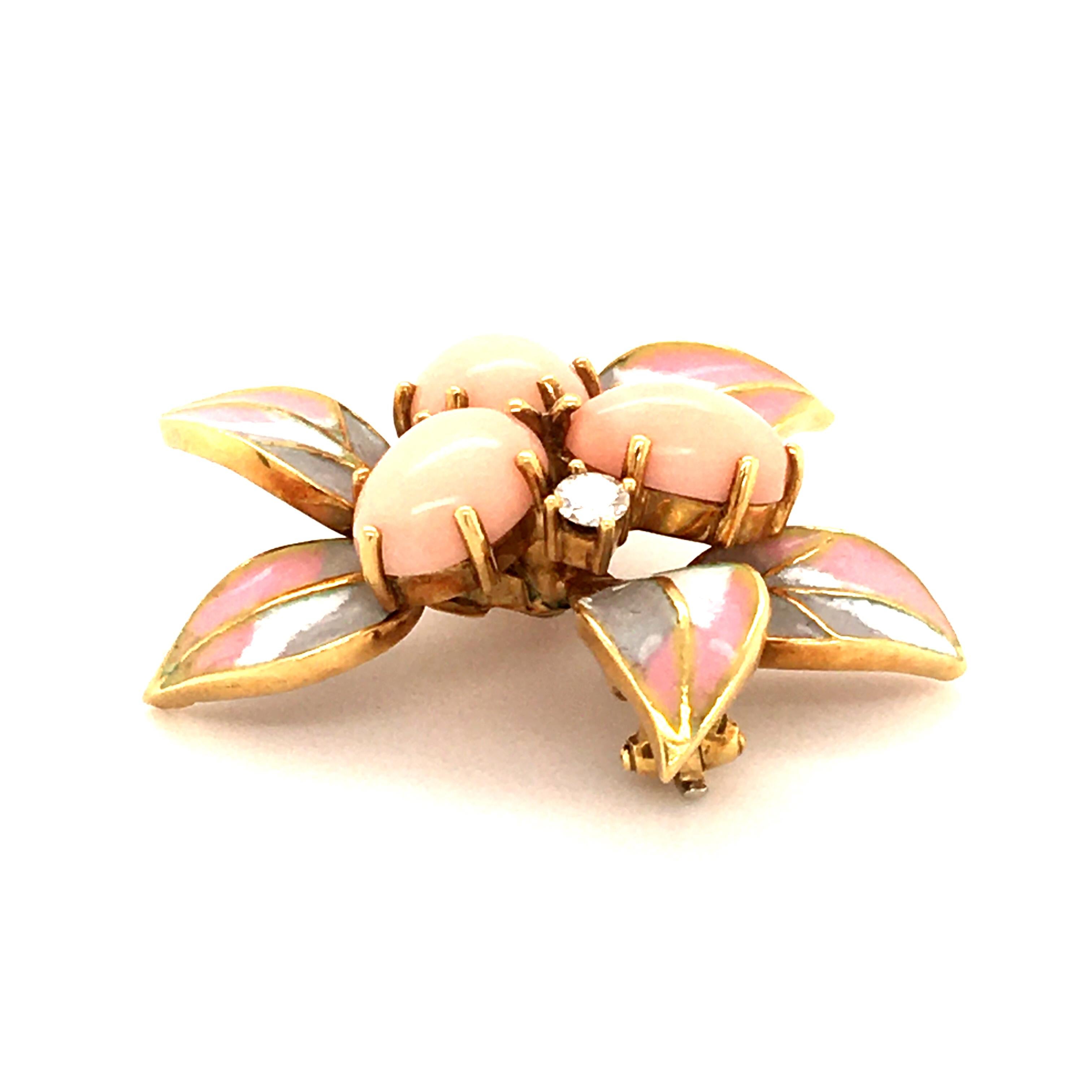 Women's or Men's Lovely Coral and Diamond Enamel Brooch in 18 Karat Yellow Gold For Sale