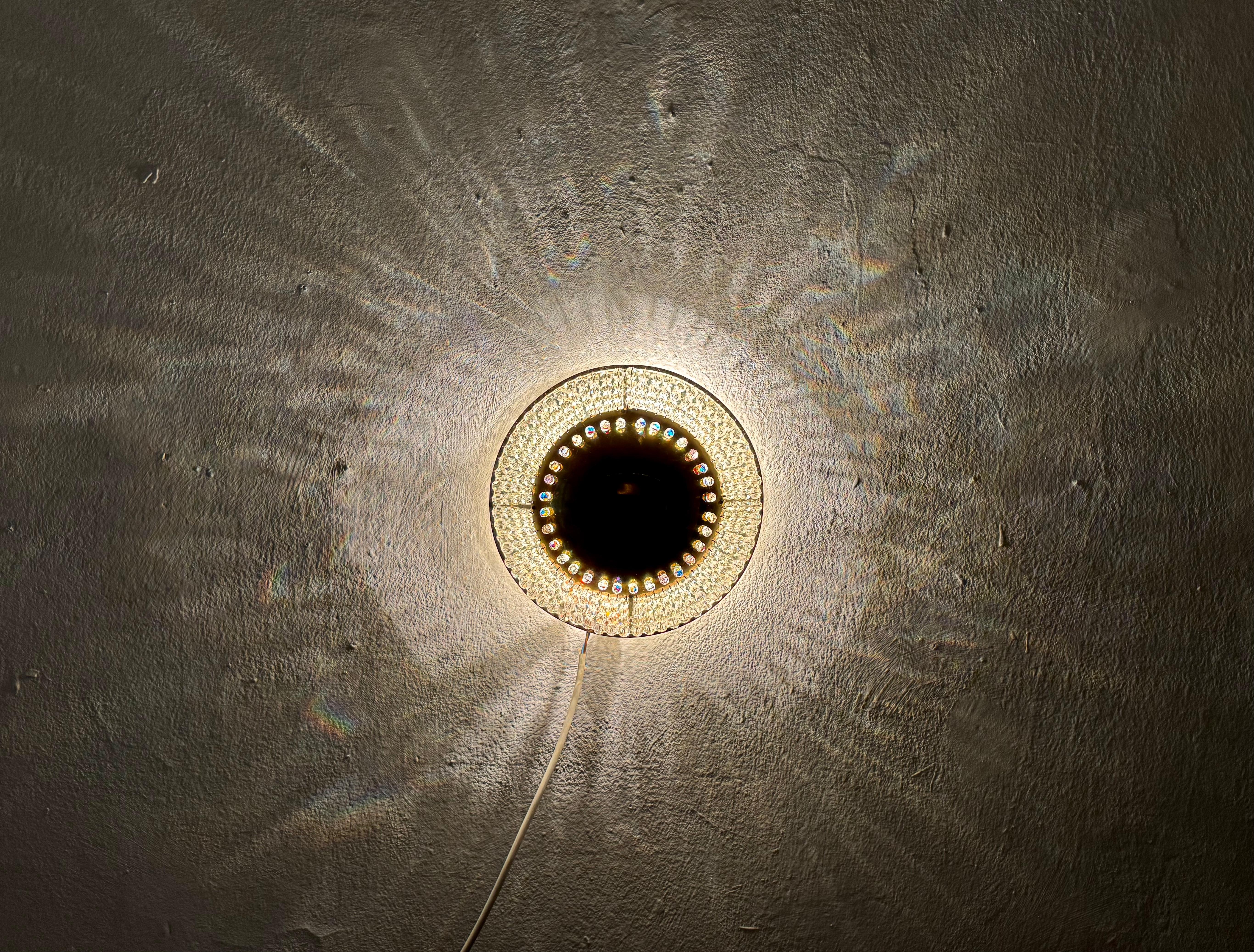 Wunderschöne Wandleuchte aus Kristallglas oder Einbaubeleuchtung im Angebot 5