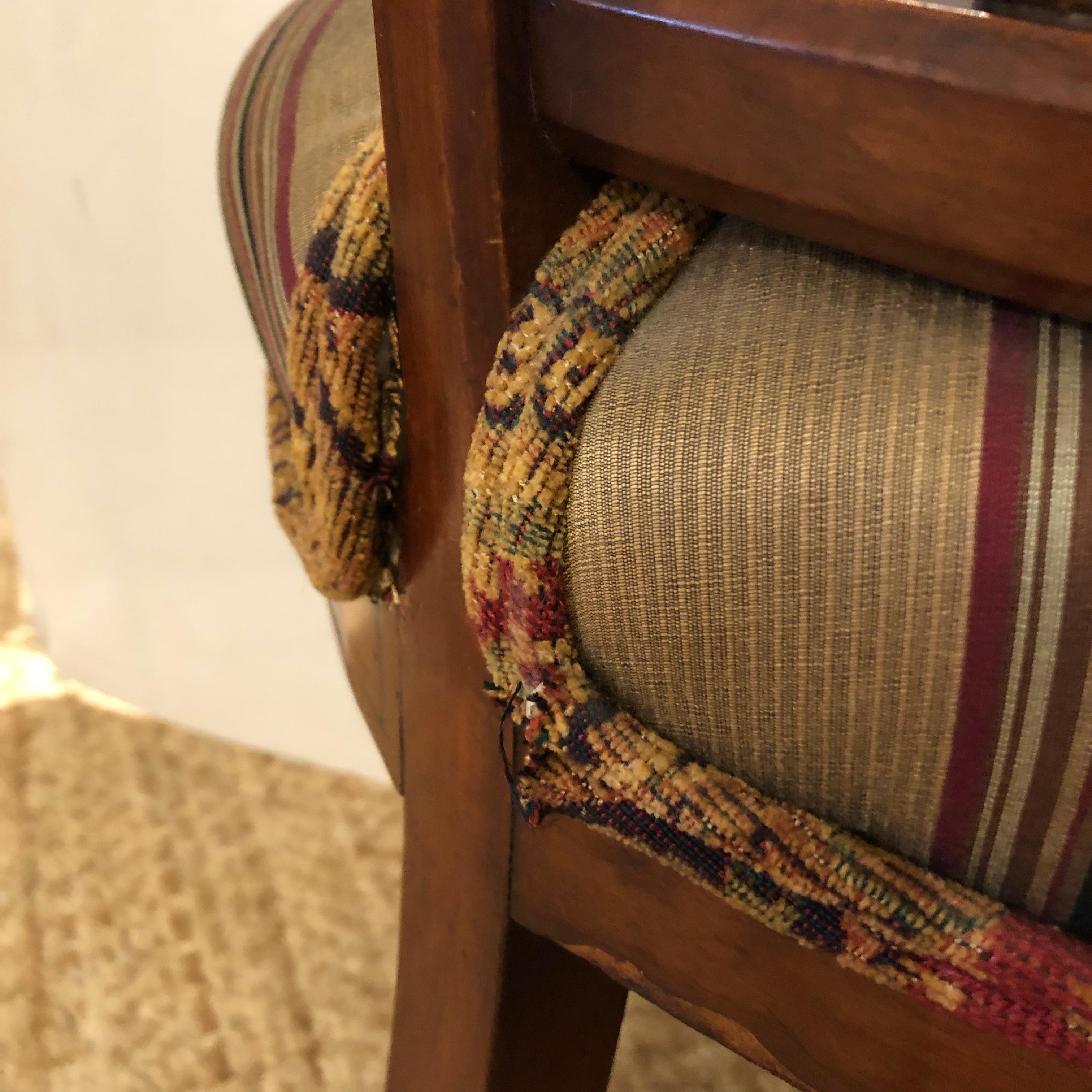 Lovely Curved French Fruitwood Inlaid Salon or Desk Chair For Sale 4