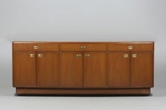 Lovely Curved Mid-Century Buffet attributed to Dunbar and Edward Wormley