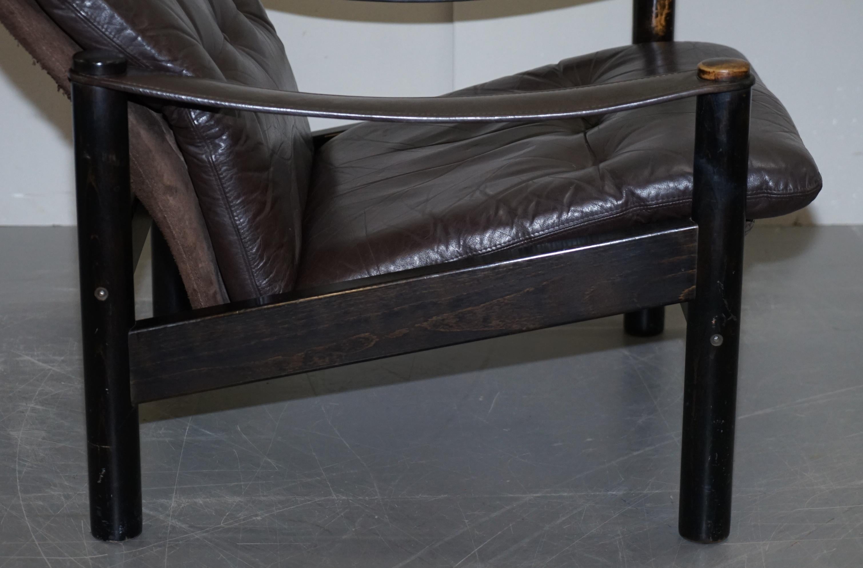 Lovely Danish Brown Leather Mid-Century Modern Armchair & Chesterfield Footstool For Sale 6