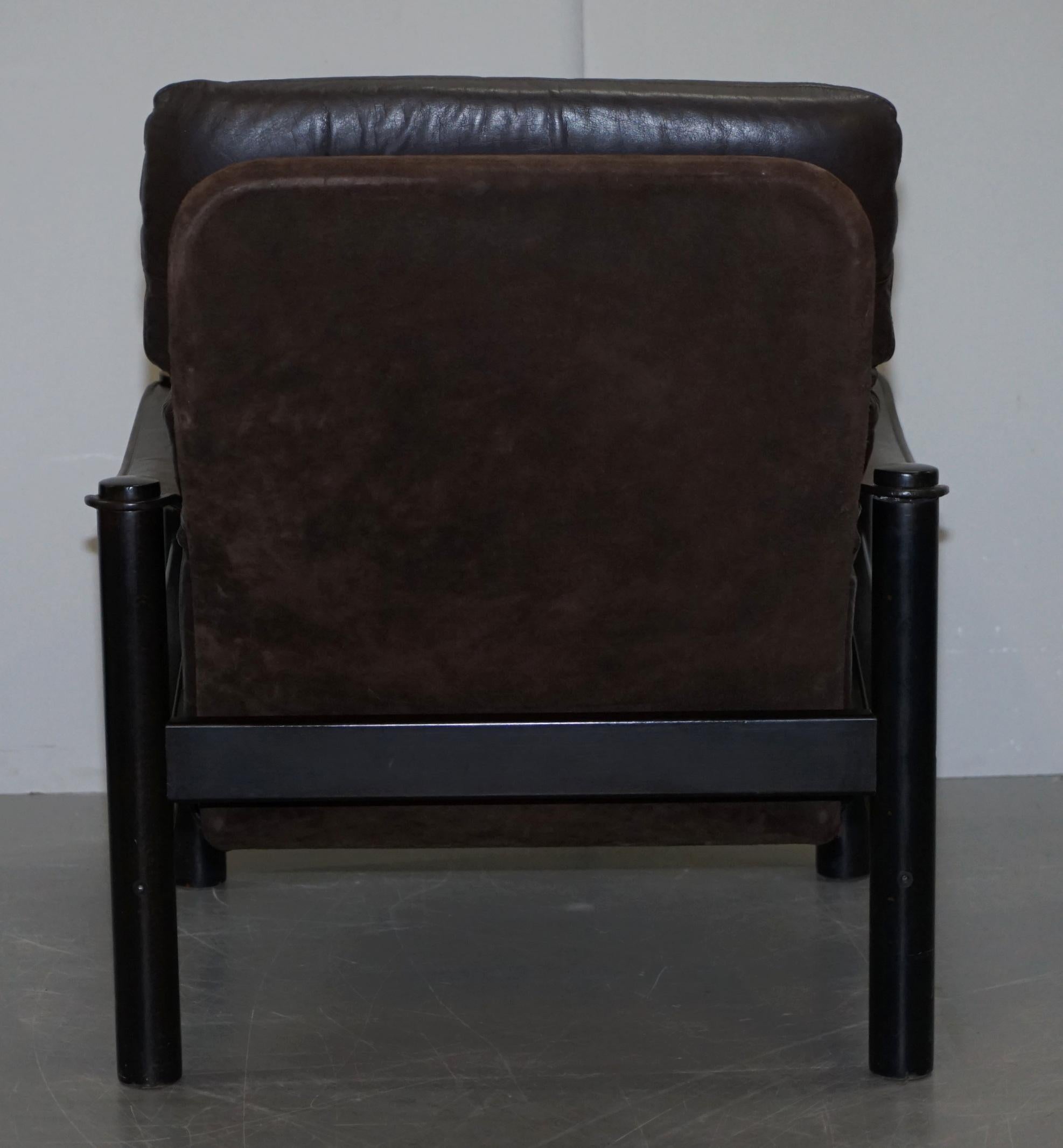 Lovely Danish Brown Leather Mid-Century Modern Armchair & Chesterfield Footstool For Sale 8