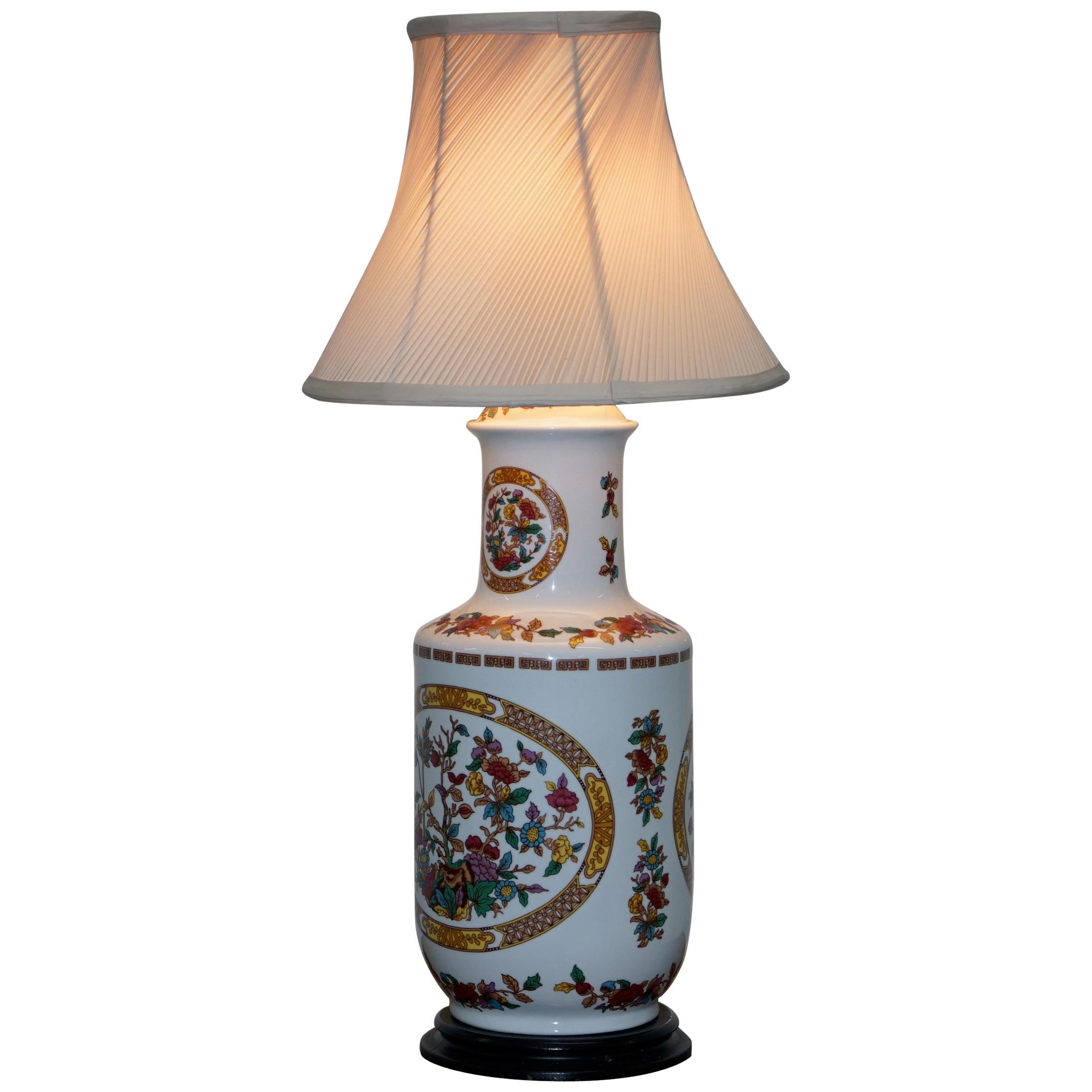 Lovely Decorative Chinese Vase Converted into a Table Lamp Decorative Piece