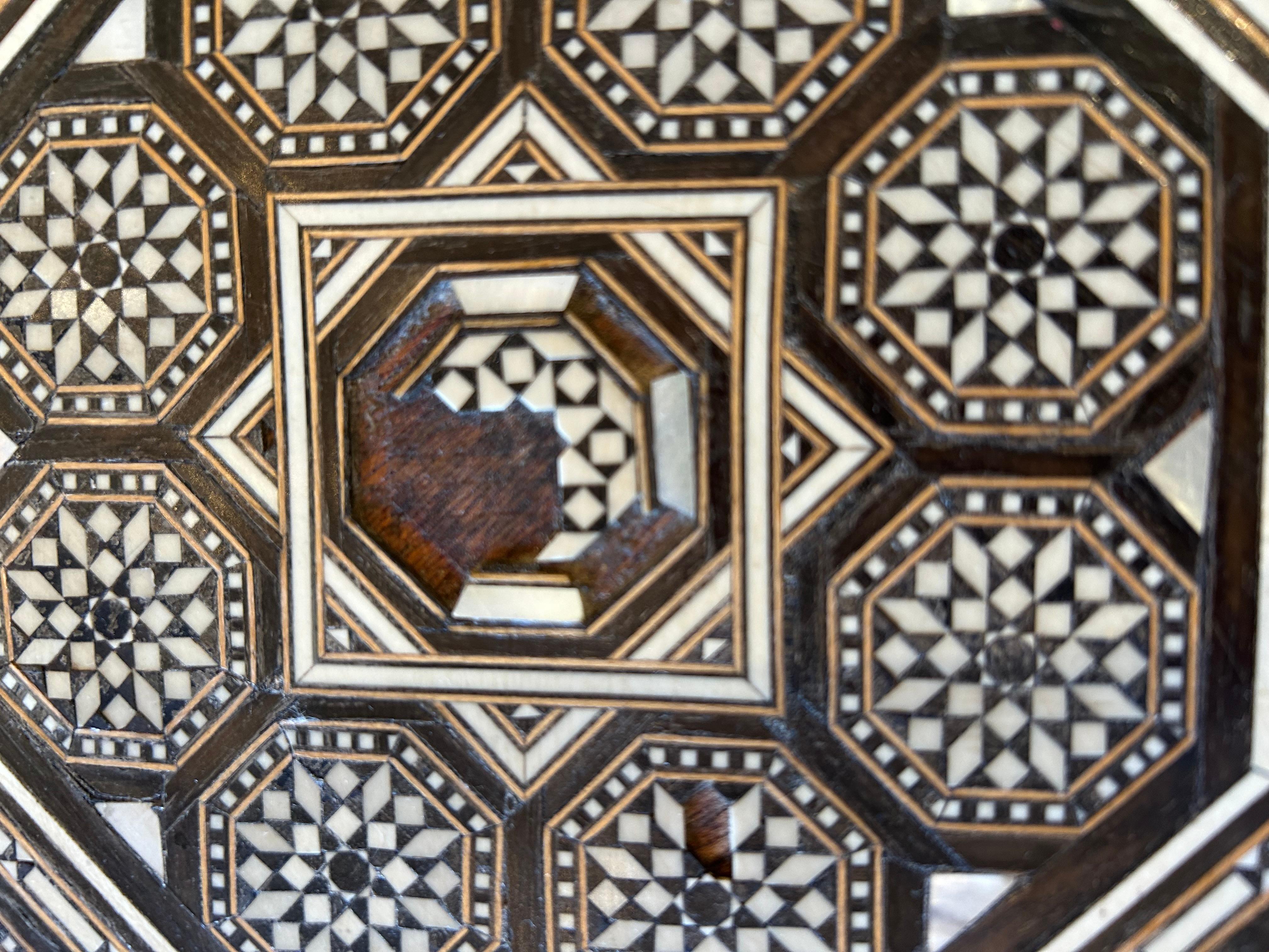 Lovely Diminutive Octagonal Inlaid Moroccan Martini Table For Sale 6