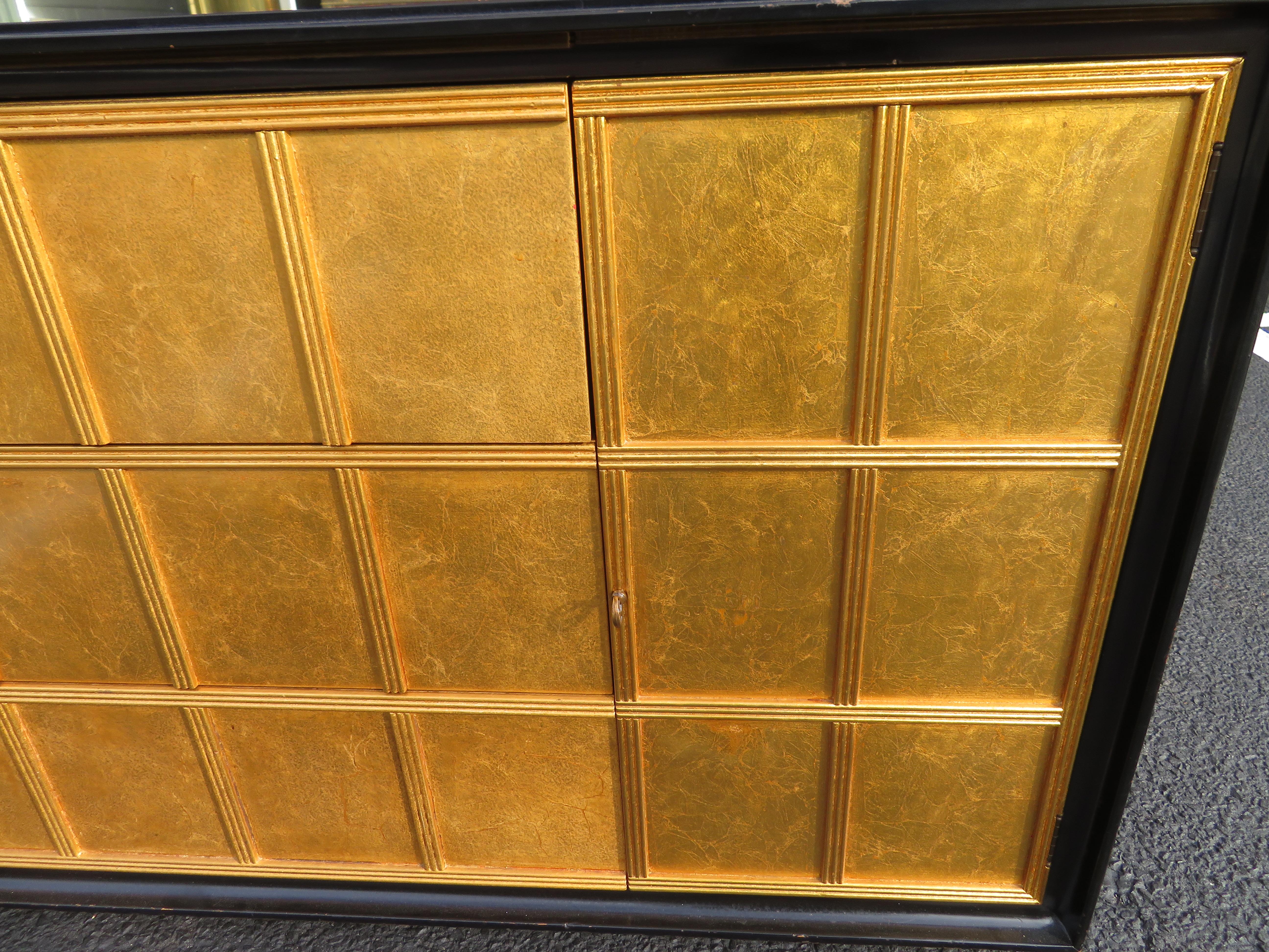 Hollywood Regency Lovely Dorothy Draper Style Gold Leaf Front Buffet Credenza Mid-Century Modern