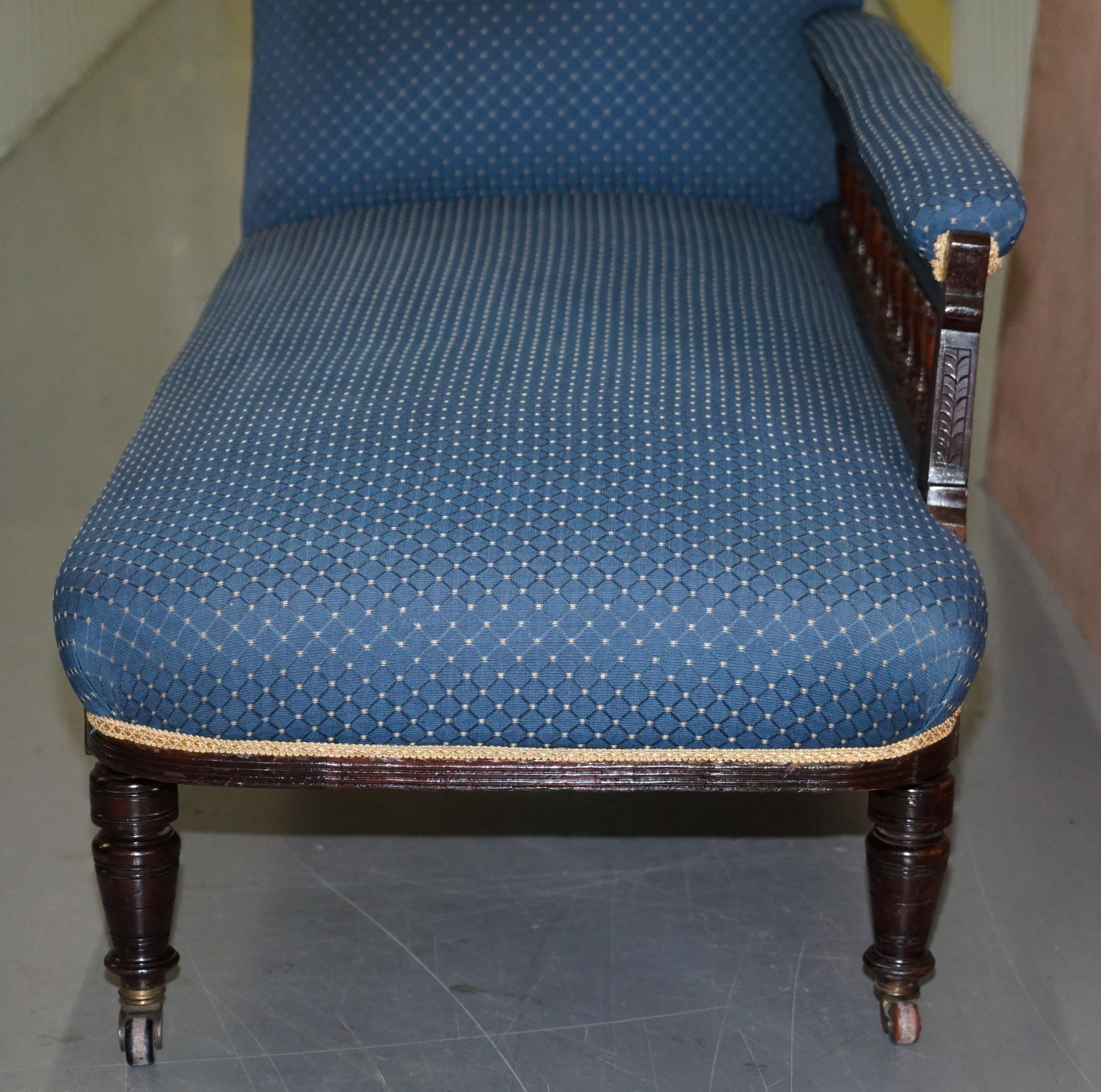 Lovely Early Victorian Carved Hardwood Chaise Lounge Regency Blue Upholstery 1