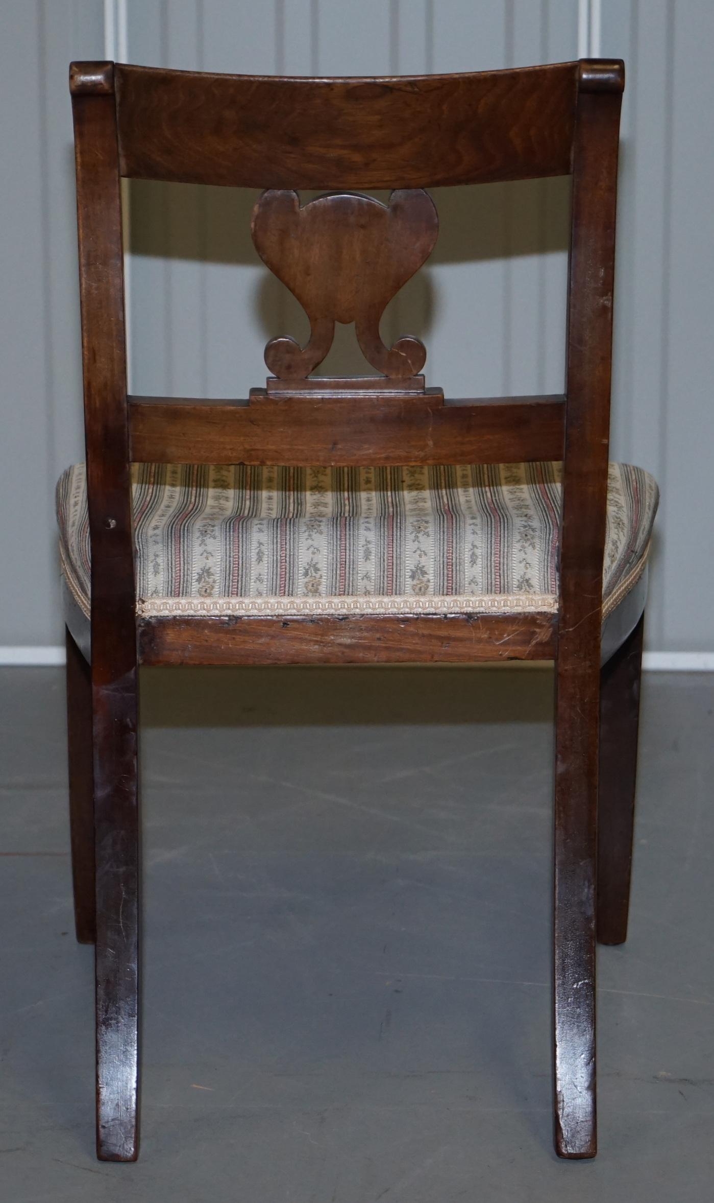 Lovely Early Victorian Inlaid French Walnut Side Chair Ideal as Bedroom Dressing For Sale 6