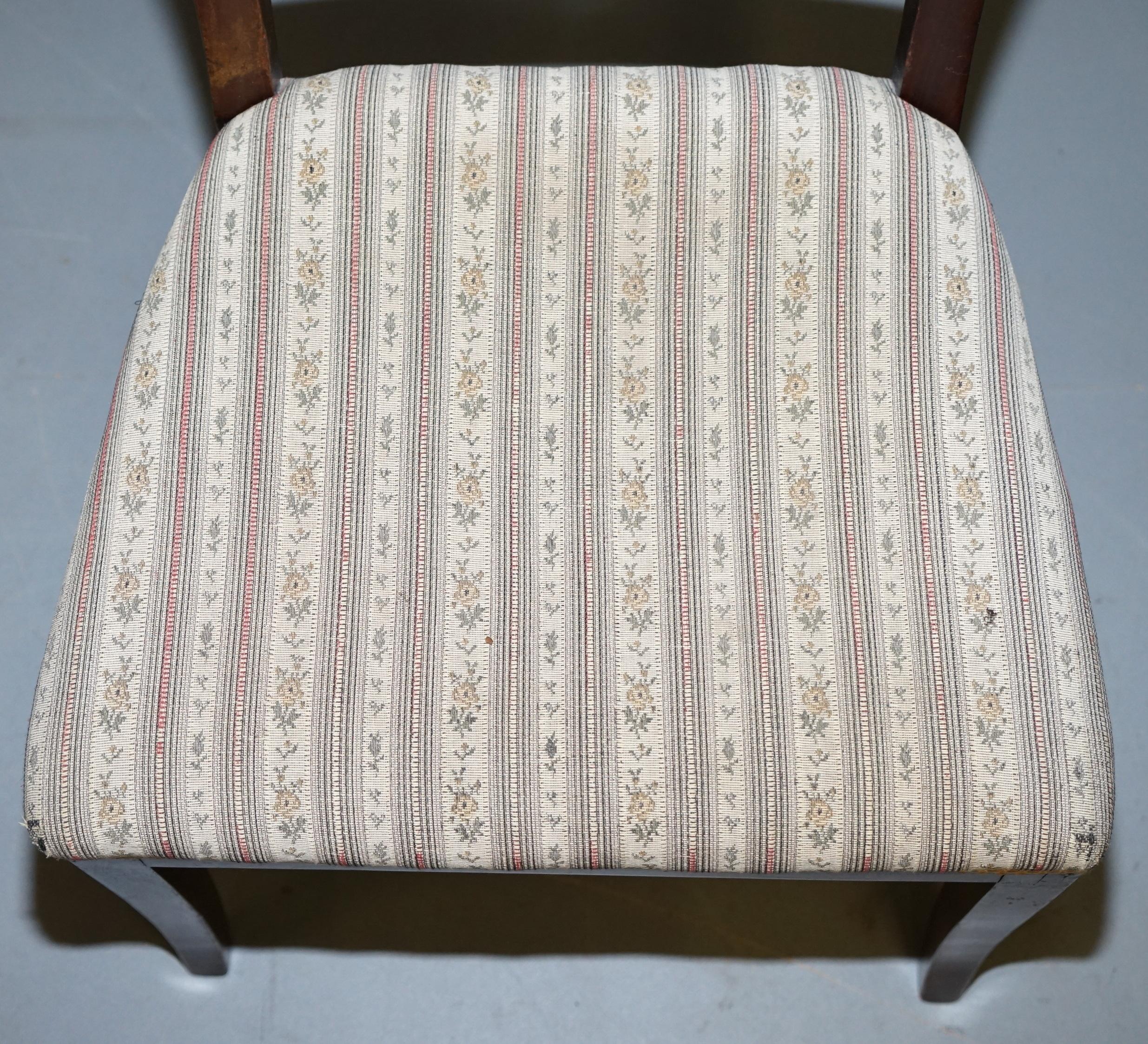 Lovely Early Victorian Inlaid French Walnut Side Chair Ideal as Bedroom Dressing For Sale 2