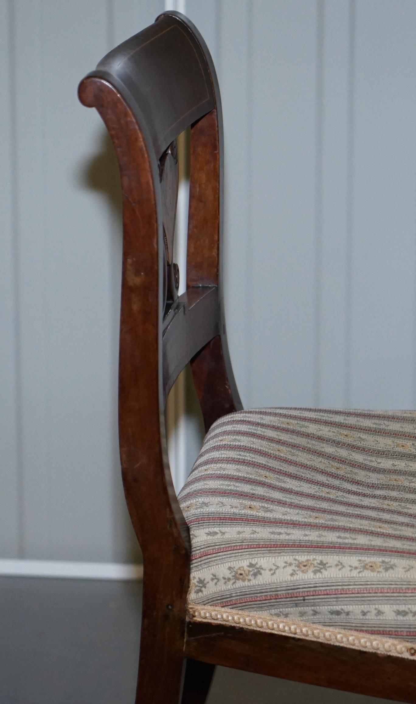 Lovely Early Victorian Inlaid French Walnut Side Chair Ideal as Bedroom Dressing For Sale 5