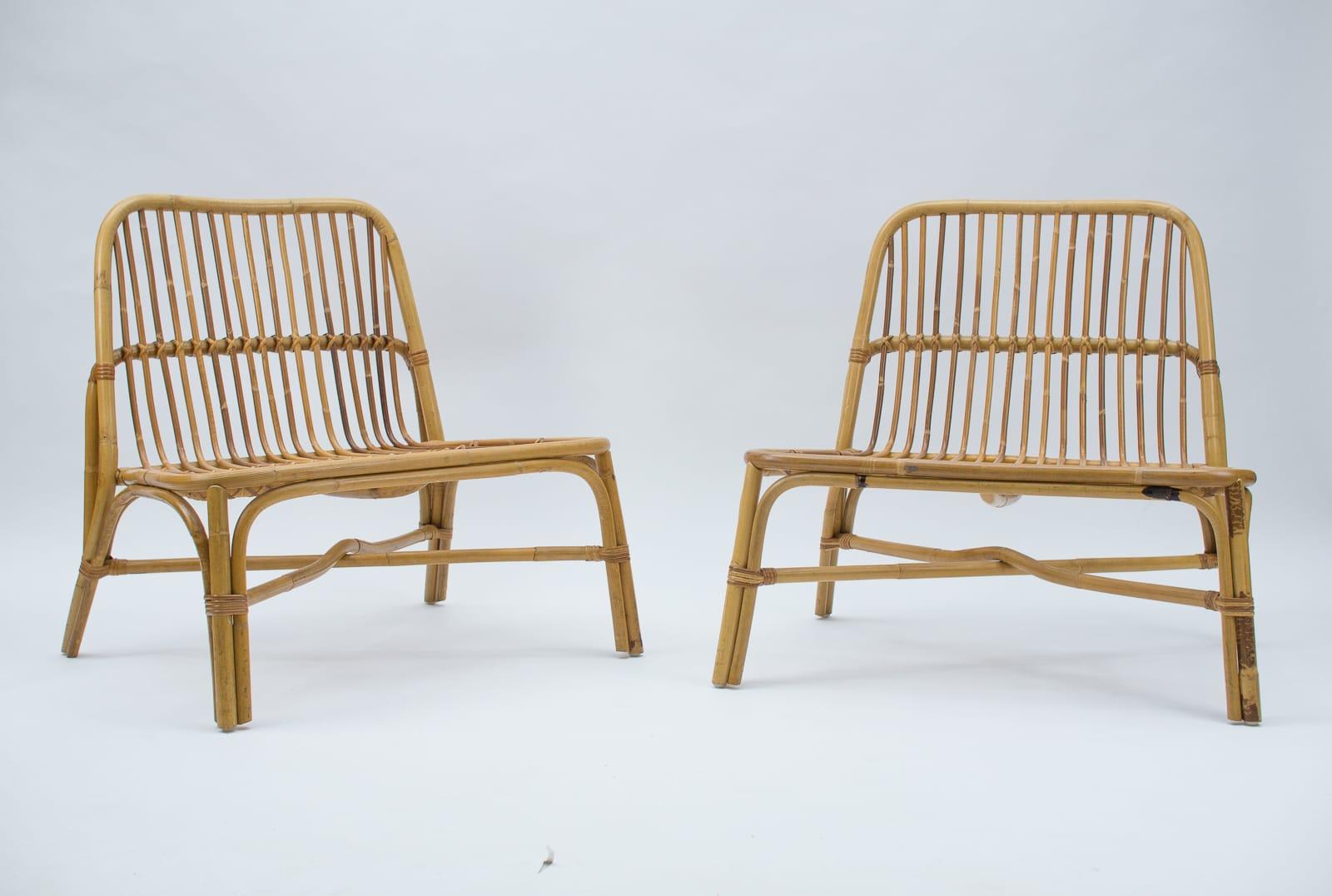Mid-Century Modern Ravissants et élégants fauteuils italiens en bambou et rotin, années 1950, lot de 2 en vente