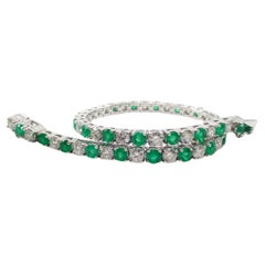 Schönes Smaragd-Tennisarmband mit 3,50 Karat Diamant-Smaragd-Linienarmband