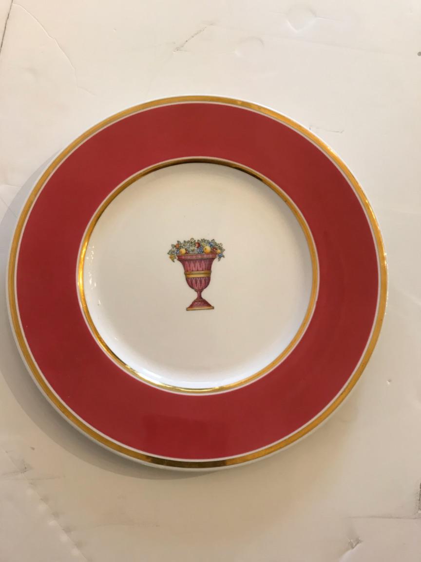 Lovely English Vintage Set of 12 Service Dinner Plates 3