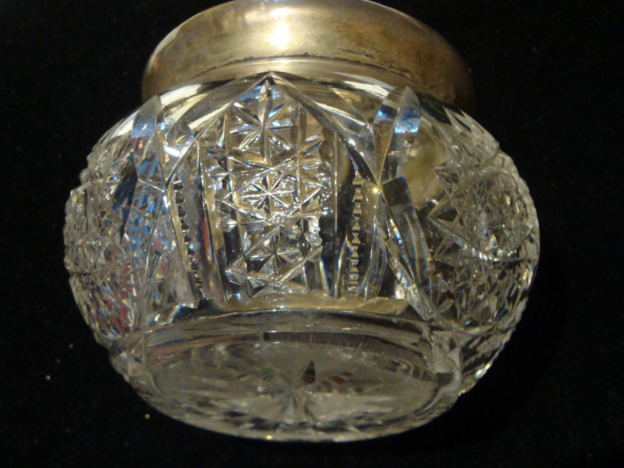 French Cut Lovely Exquisite 19th Century French Sterling Silver Bointaburet Crystal Box For Sale