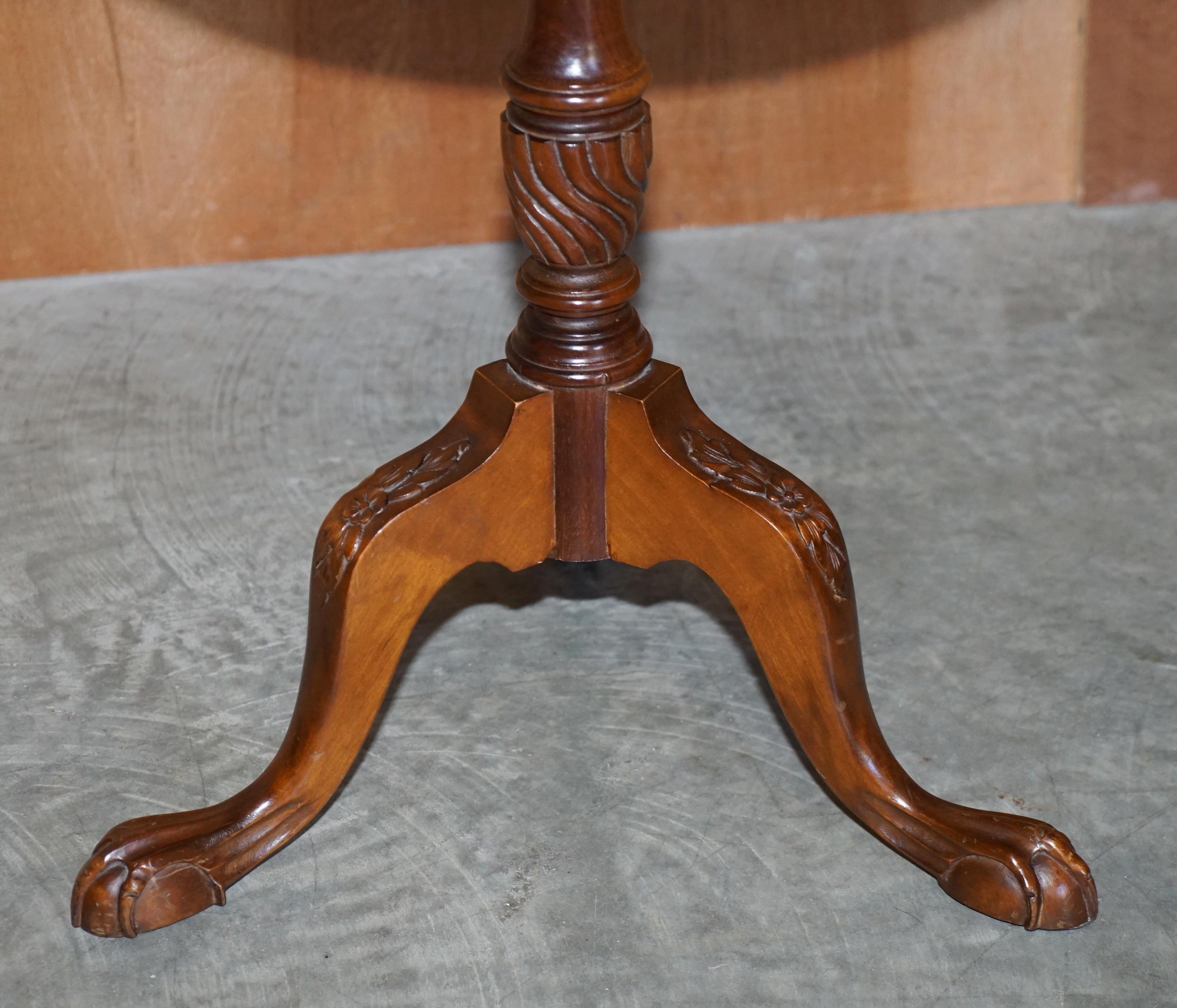 We are delighted to offer this very well made and decorative Bevan Funnell lamp table in flamed mahogany with Regency style gallery rail 

Please note the delivery fee listed is just a guide, it covers within the M25 only for the UK and local