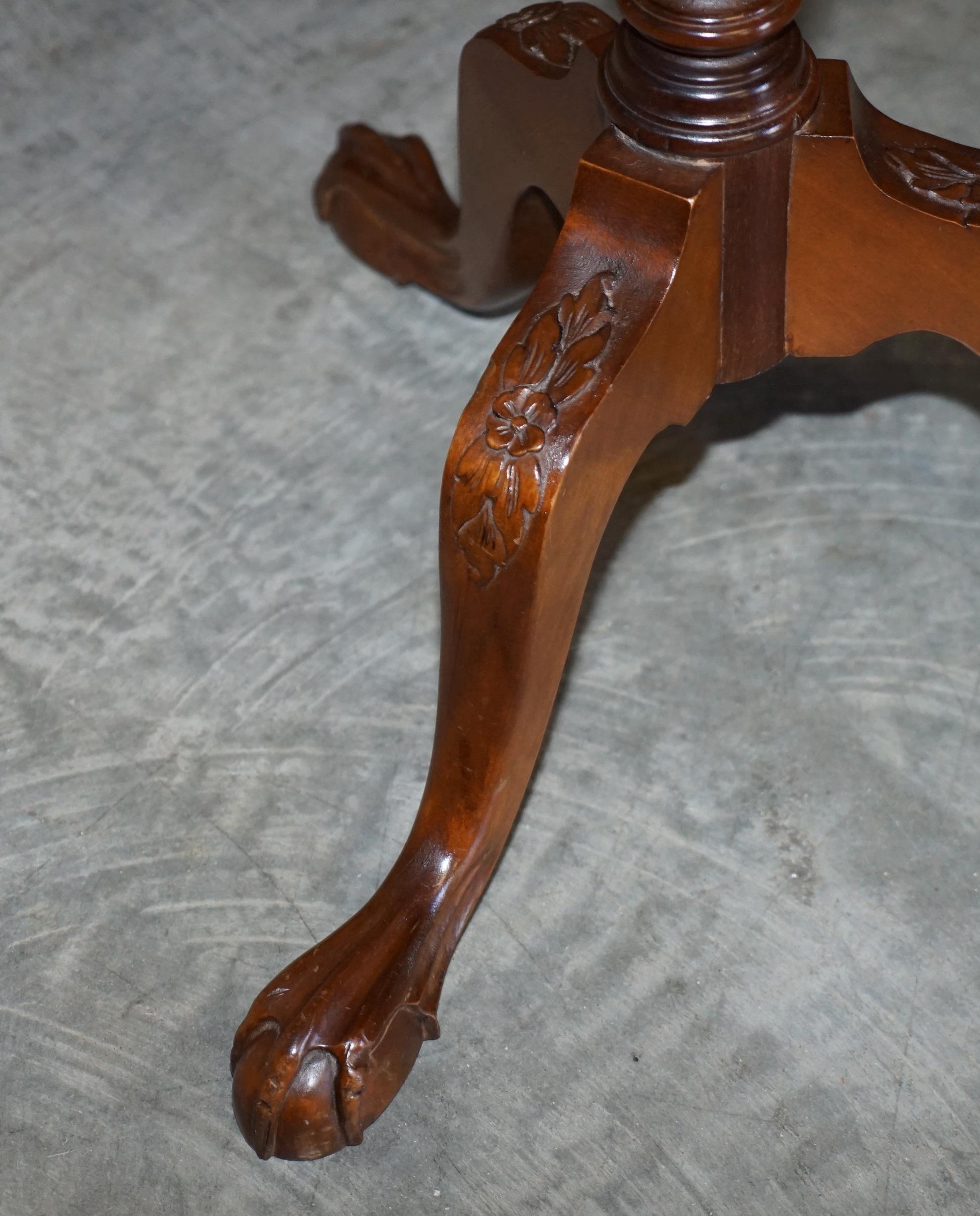 English Lovely Flamed Hardwood Gallery Rail Side Table Claw & Ball Feet Regency Style For Sale
