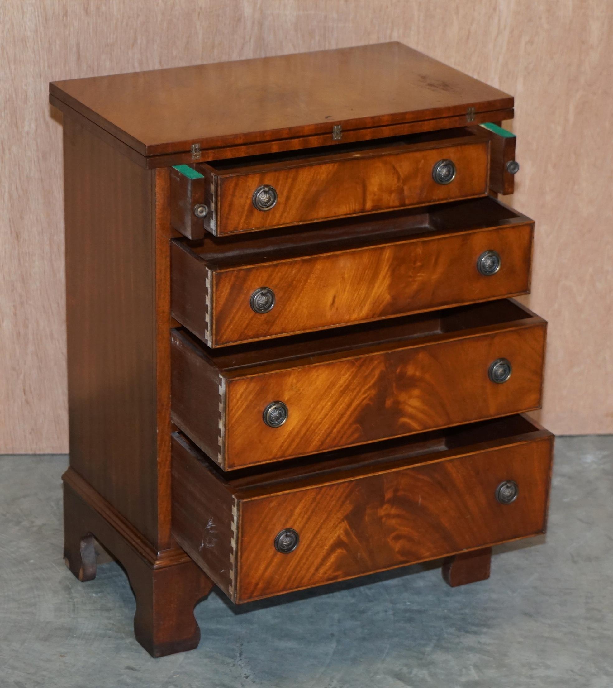 Lovely Flamed Hardwood Batchelors Chest of Drawers with Folding Butlers Shelf 6