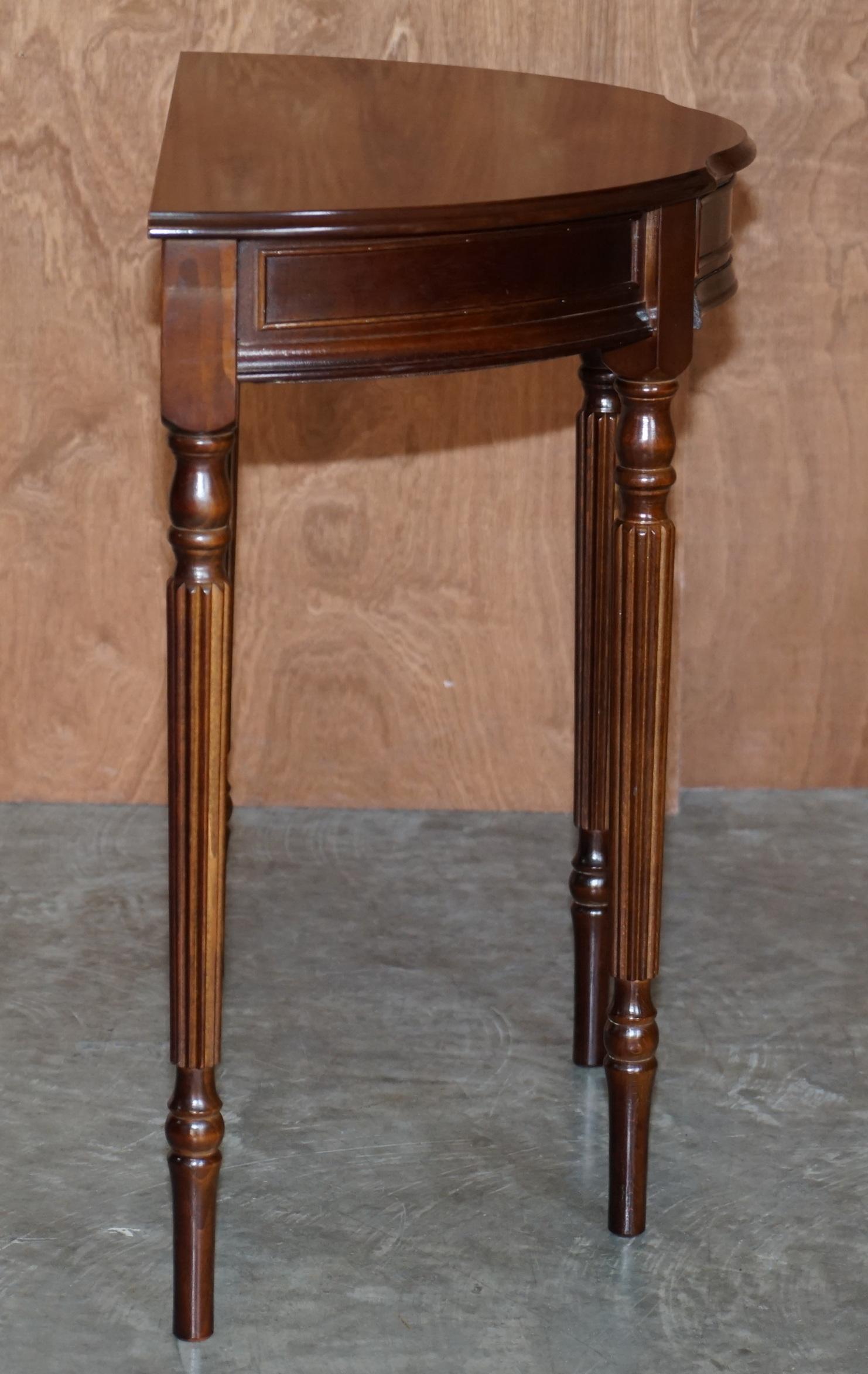 Lovely Flamed Hardwood Vintage Demi Line Console Table with Single Drawer For Sale 6