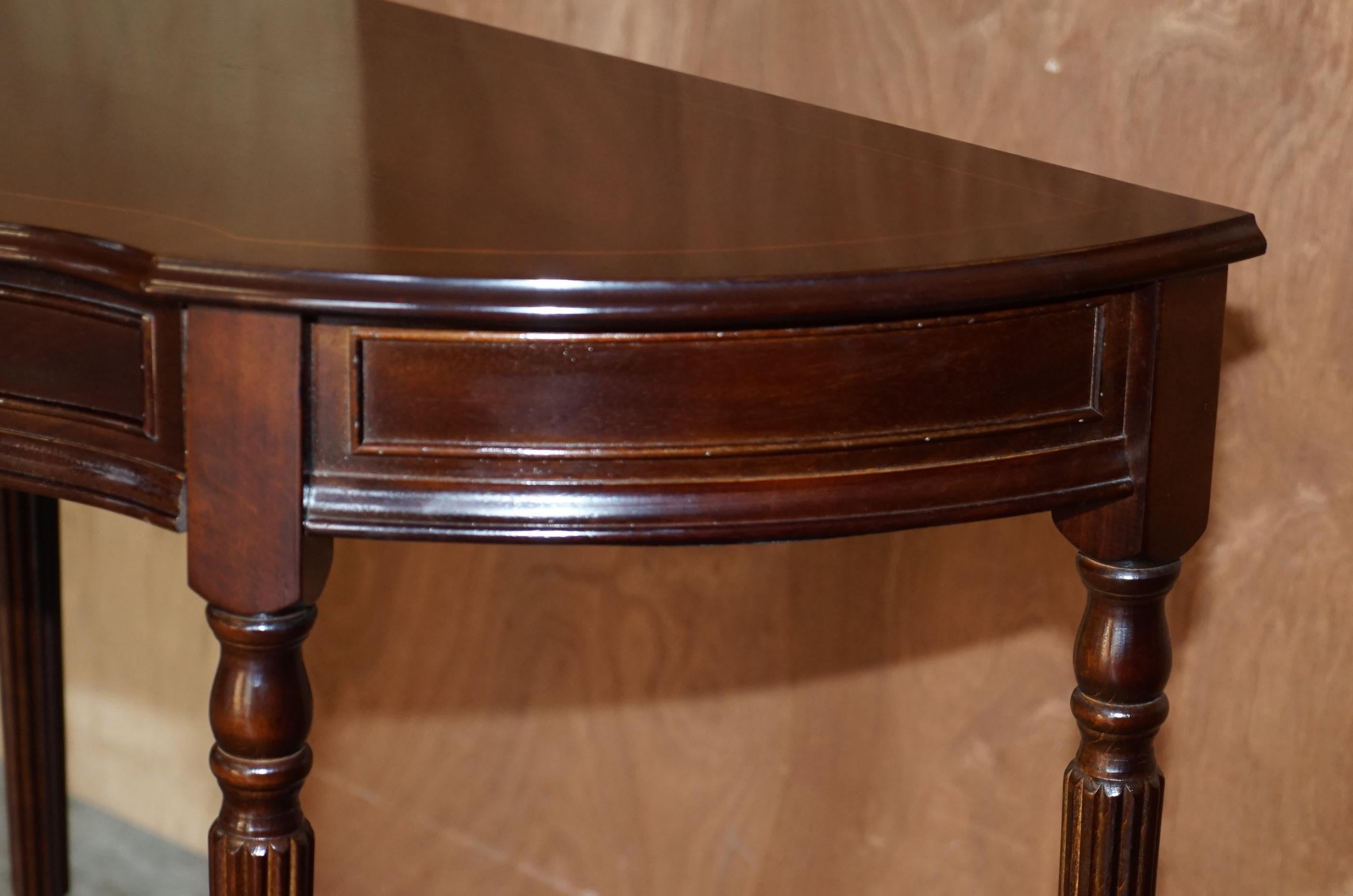 Lovely Flamed Hardwood Vintage Demi Line Console Table with Single Drawer For Sale 3