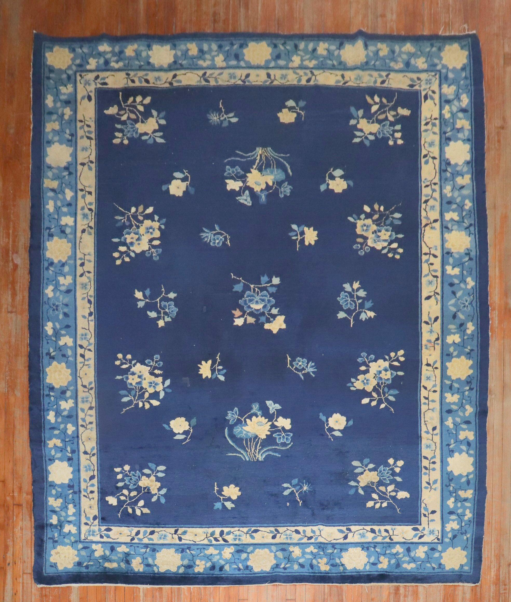 Lovely Floral Art Deco Chinese Room Size Rug For Sale 3