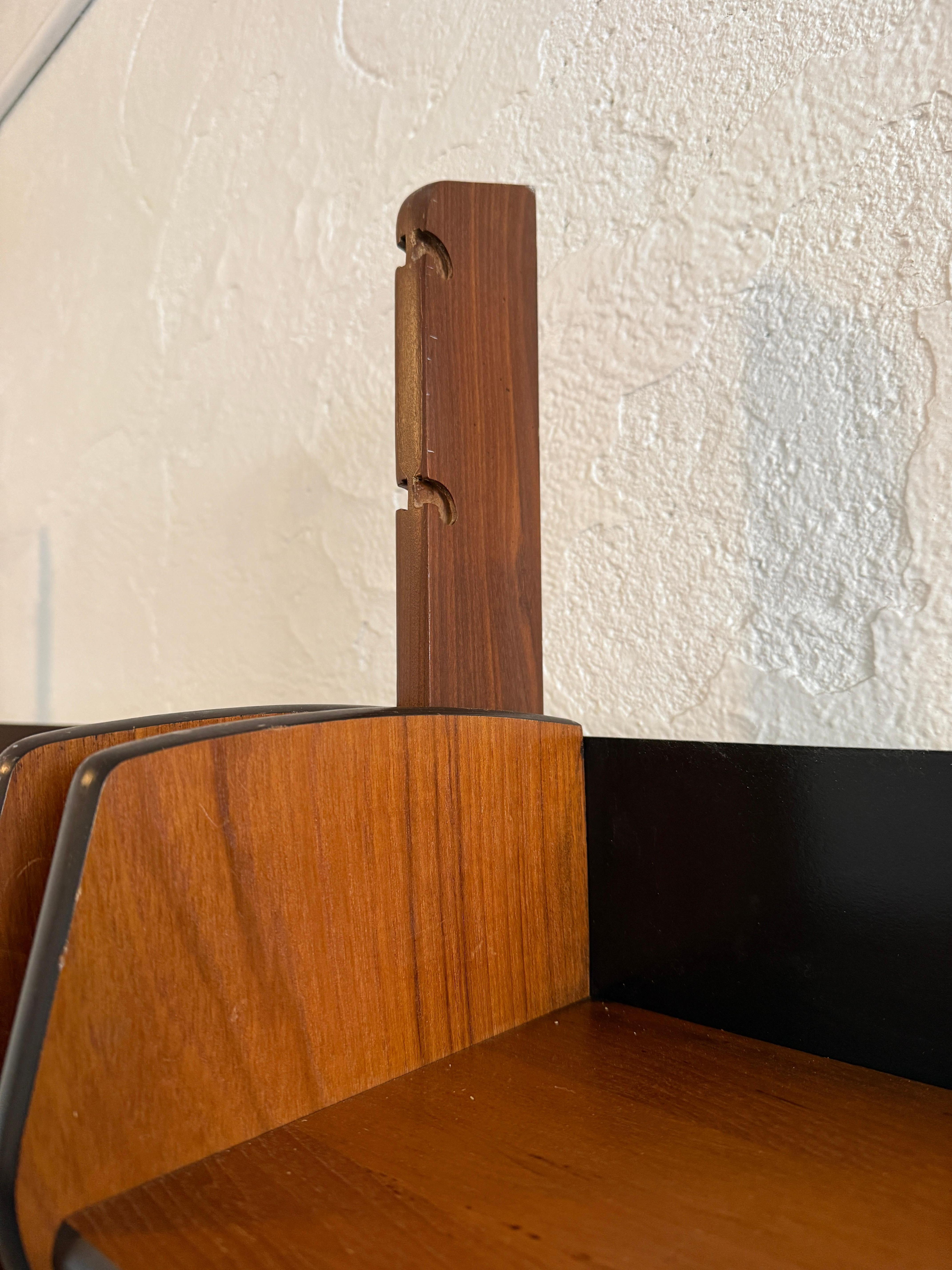 Schöner freistehender Ergo-Wandschrank aus Teakholz von John Texmon für Blindheim Norwegen 7