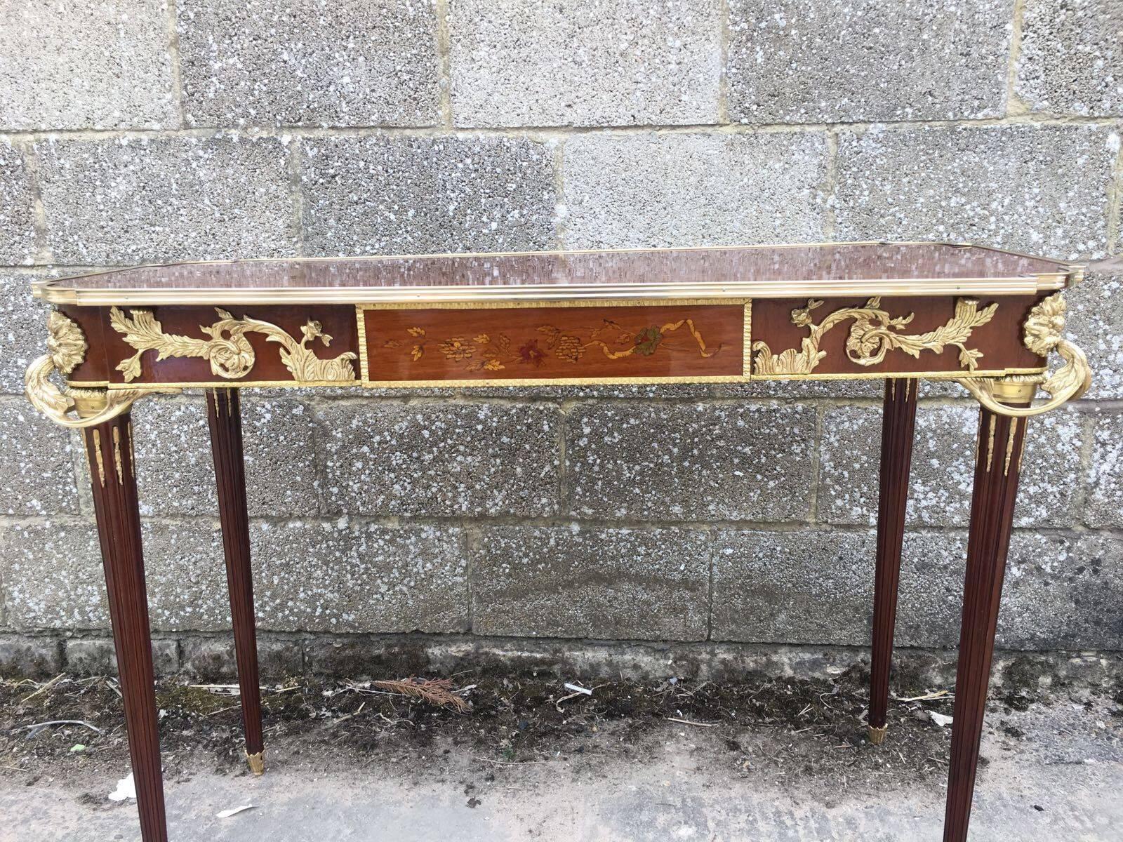 Lovely French Antique Console Table with Bronze, Louis XV In Good Condition For Sale In Lingfield, West Sussex